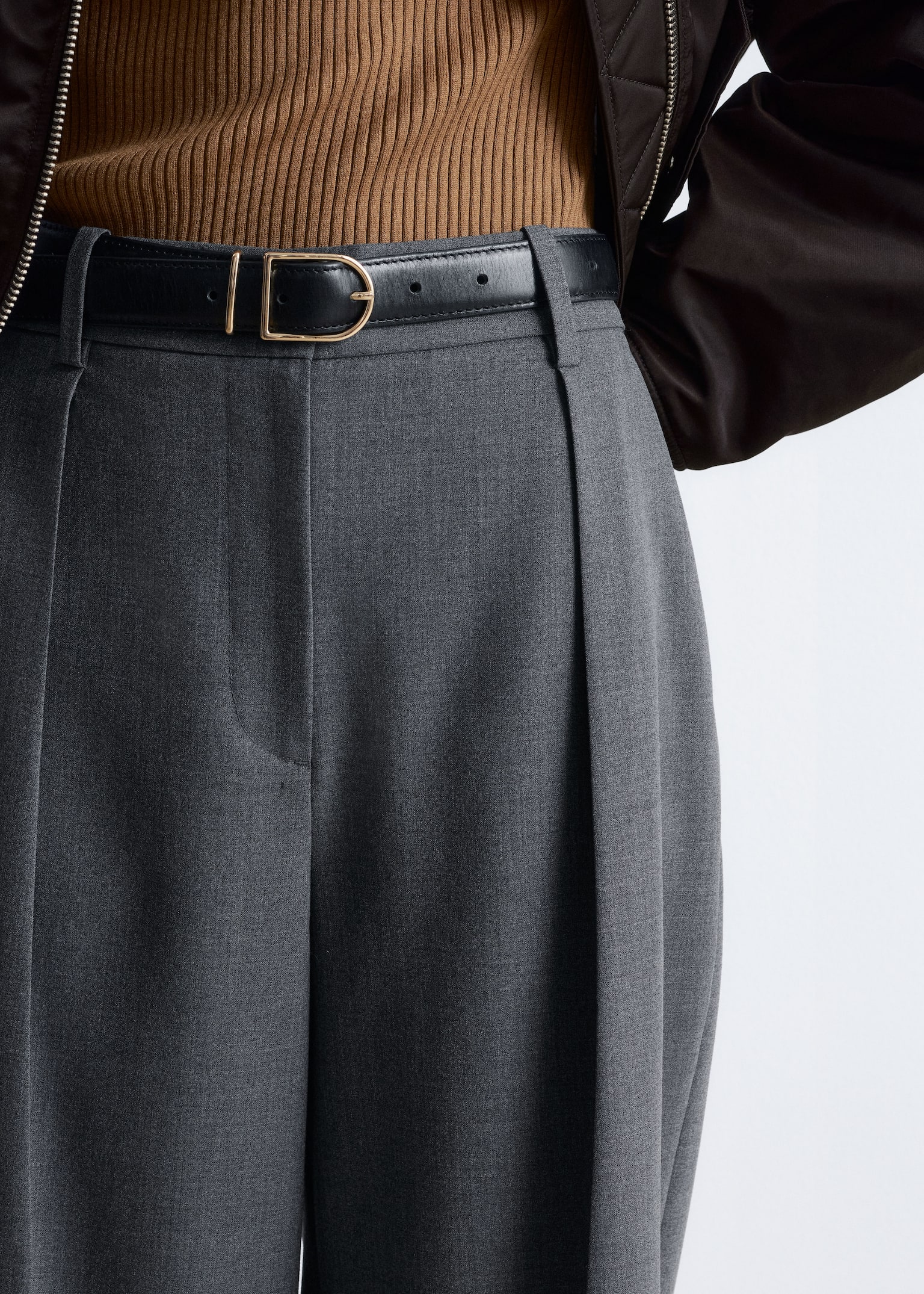 Elegante Bügelfaltenhose - Grau/Schwarz - 4