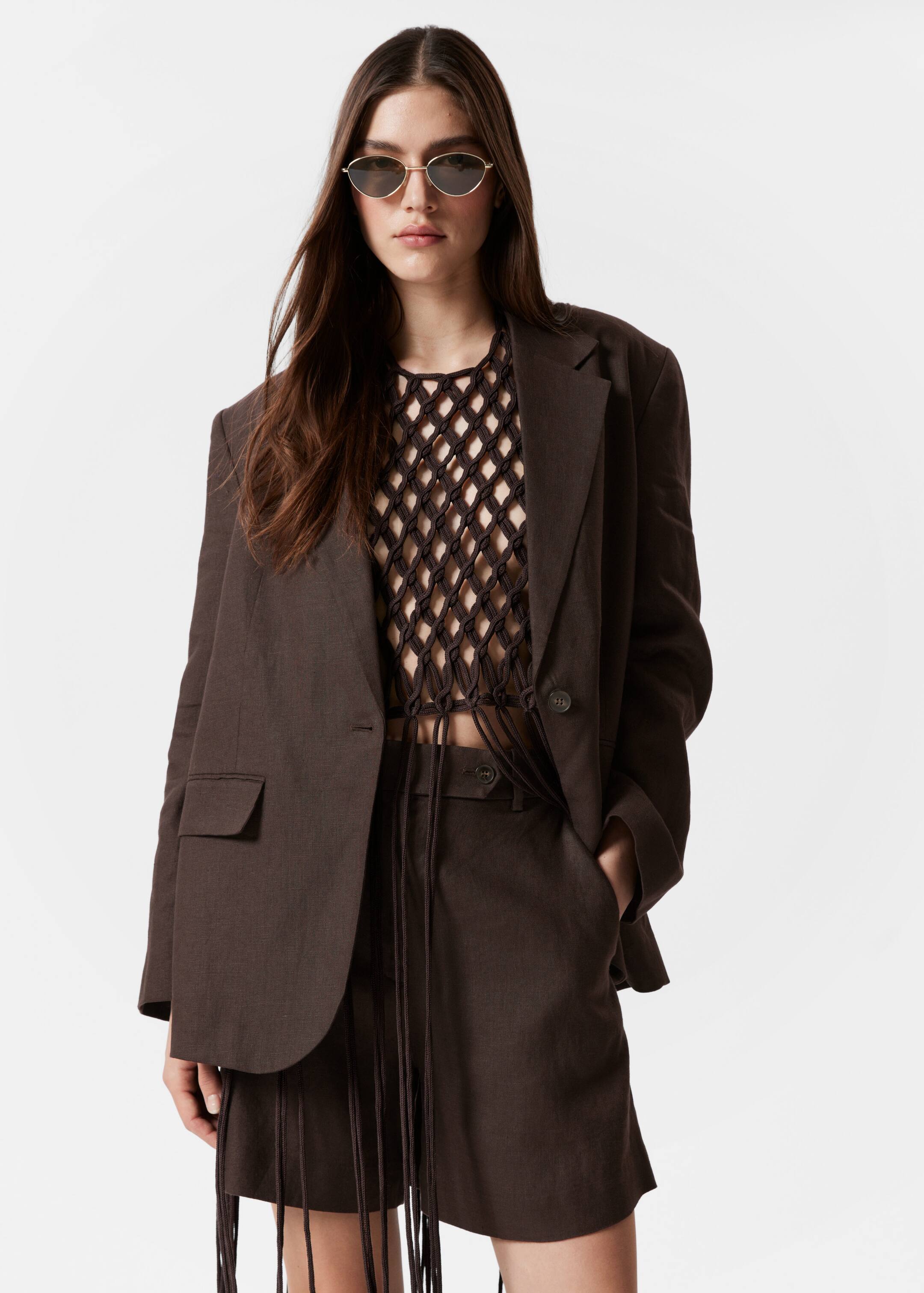 Vezi imaginea mai mare: Pantaloni scurți din in - Maro Închis - FEMEI | H&M RO 2