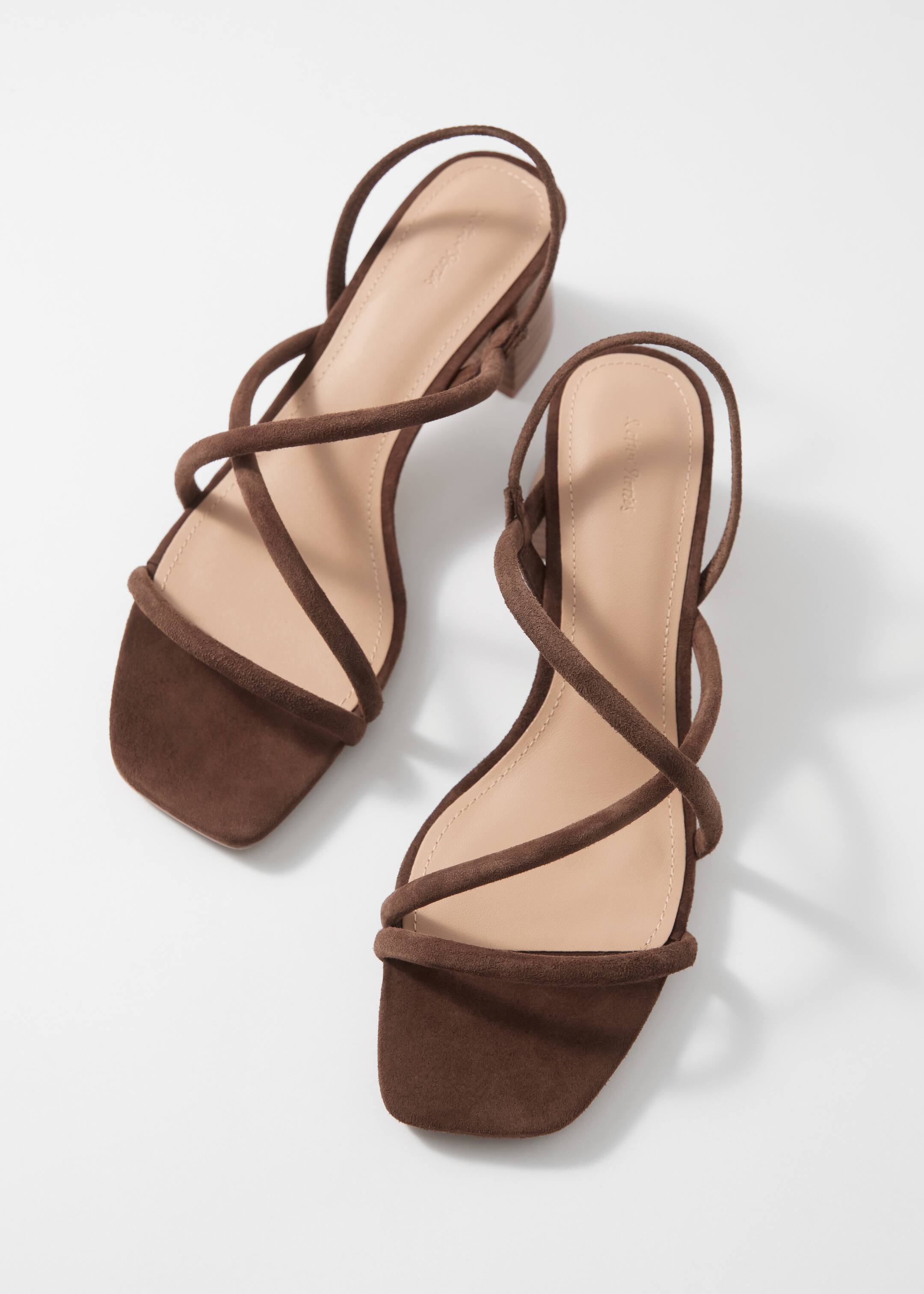 Visa större bild: Remsandaler med blockklack - Brun - DAM | H&M SE 4