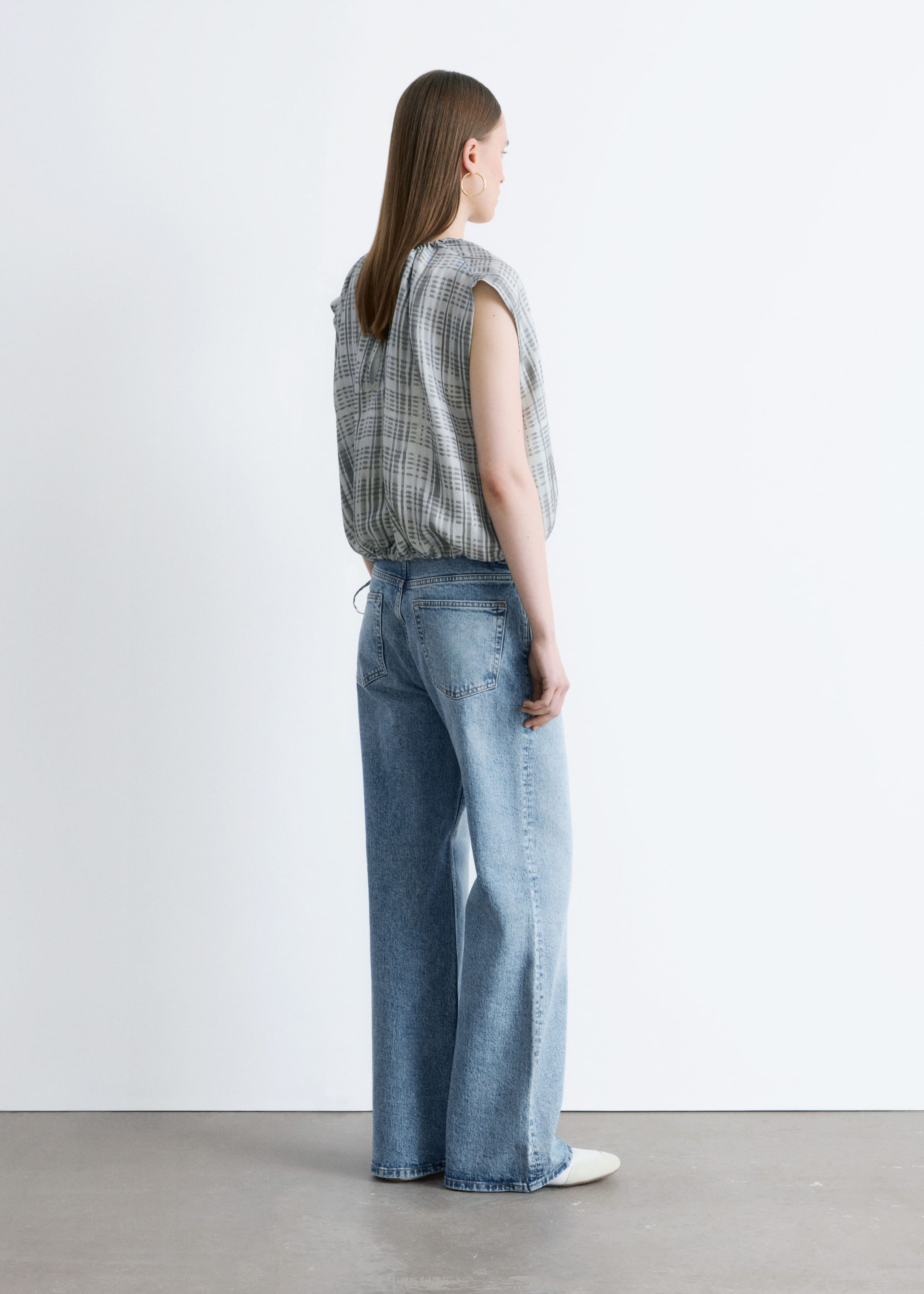 Image of Jeans mit weitem Bein