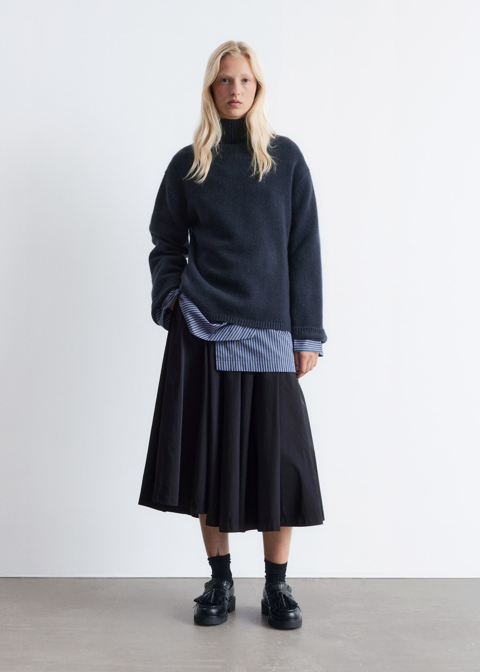 Cashmere-Blend Turtleneck Jumper - Navy/Mole