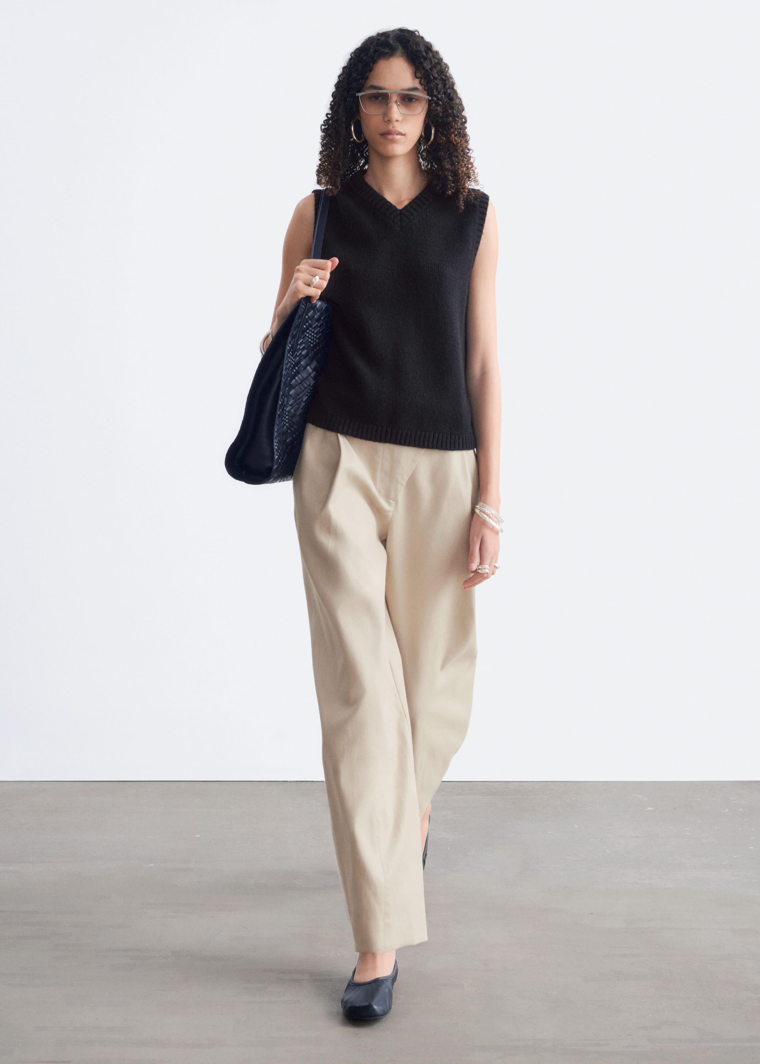 Wool-Cotton Knitted Vest - Black - Lookbook