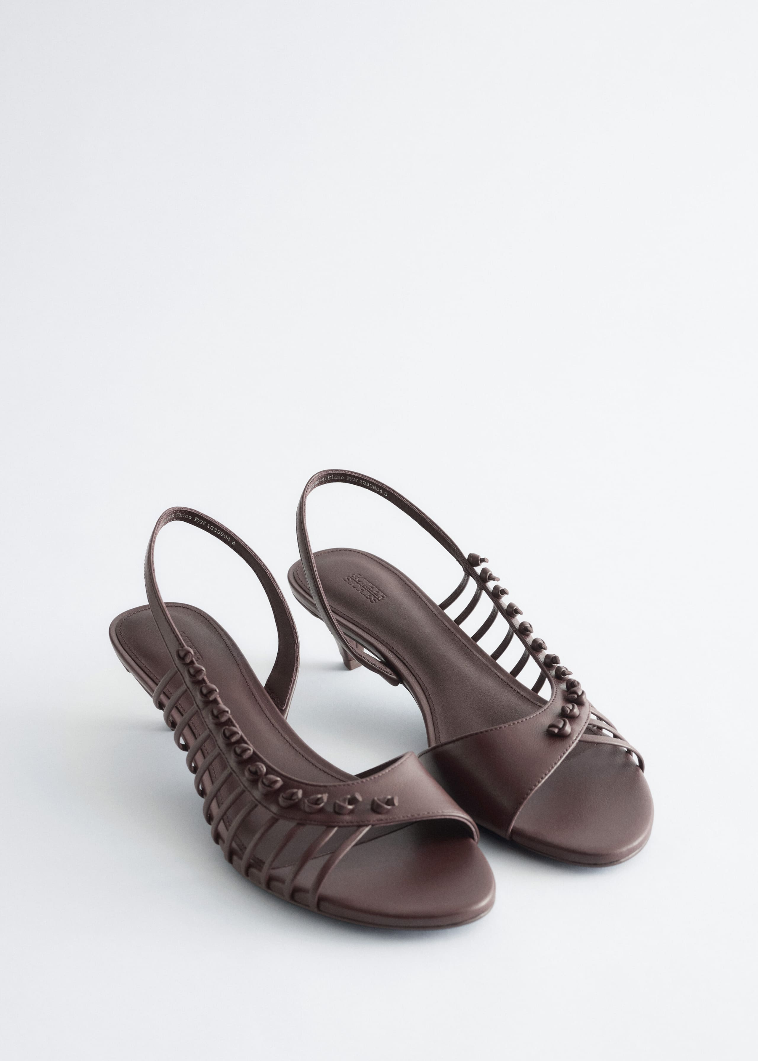 Image of Sandali in pelle con cinturini