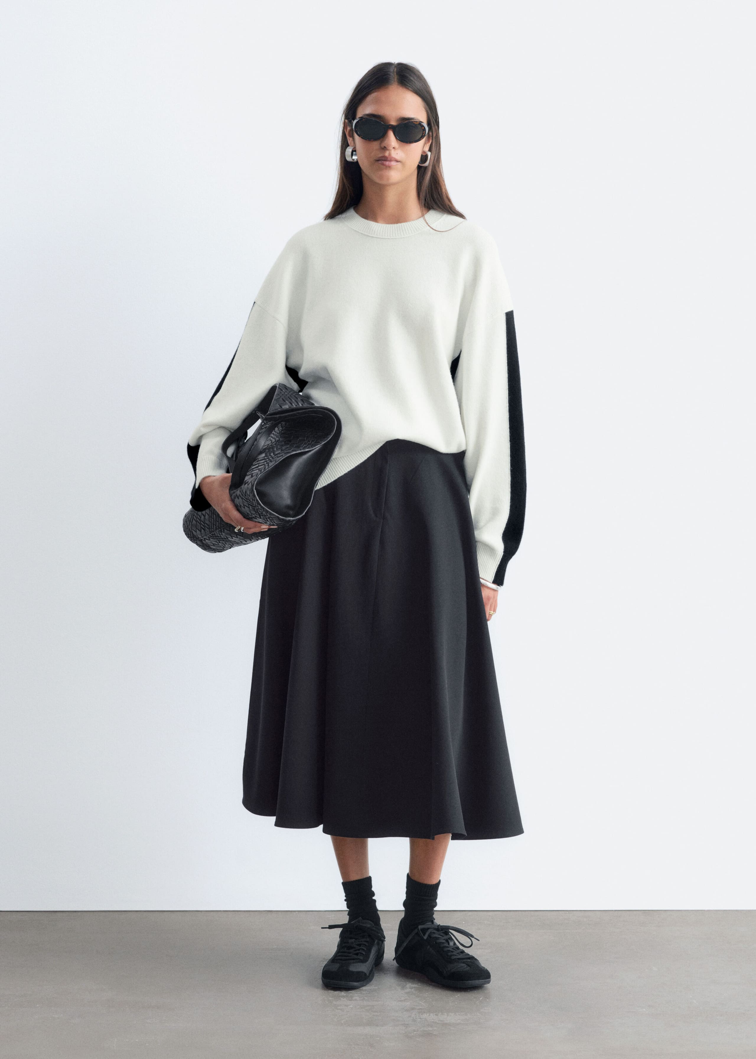 Oversized Knit Sweater - Off White/Black - Lookbook