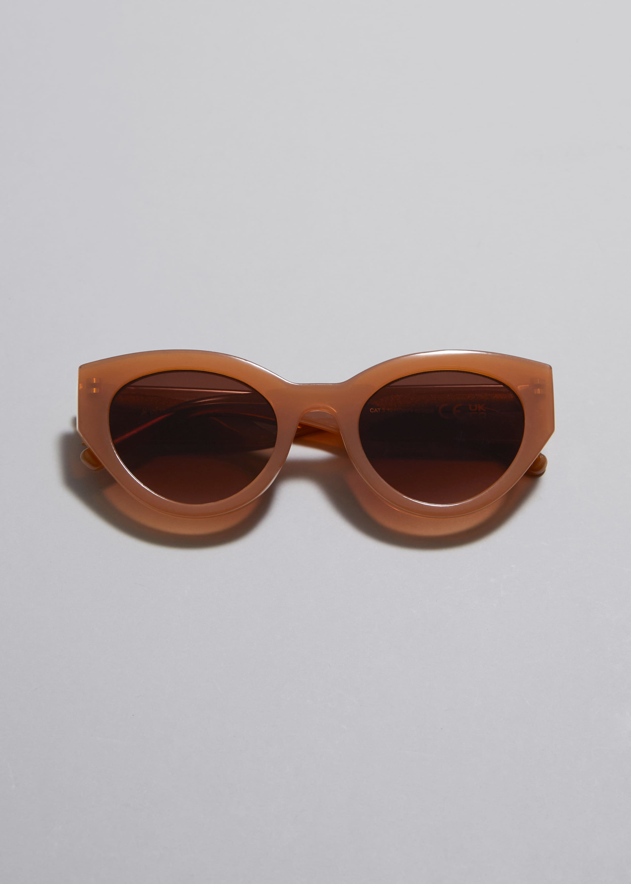 Occhiali da sole cat-eye - Avorio - Natura morta