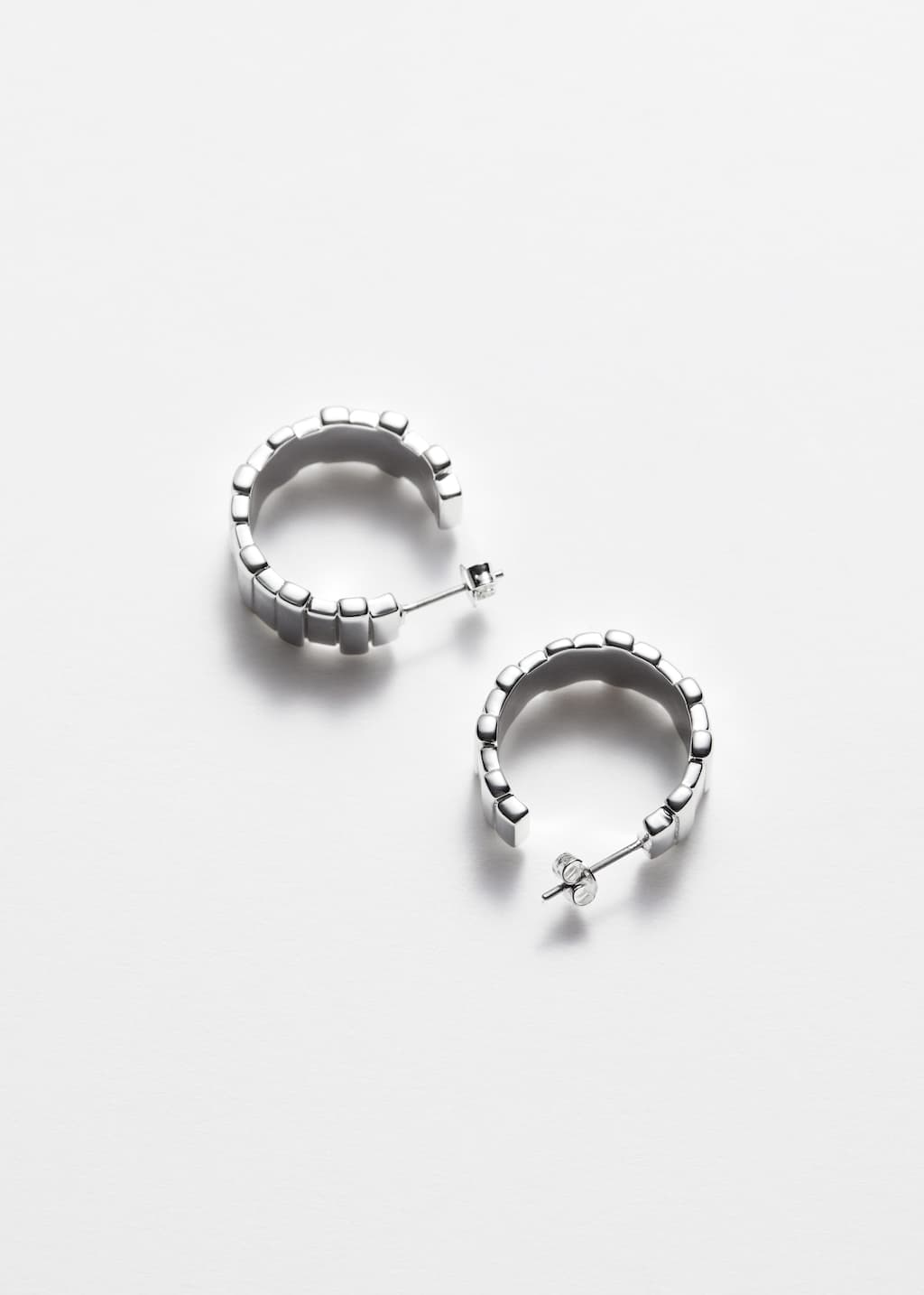 Delicate Fractal Hoop Earrings - {{variantName}} - Descriptive Detail