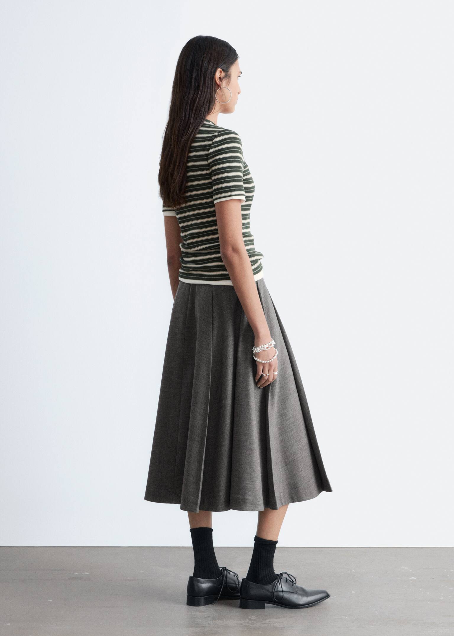 Ribbed T-shirt - Dark Green/Beige Stripes/White - 3