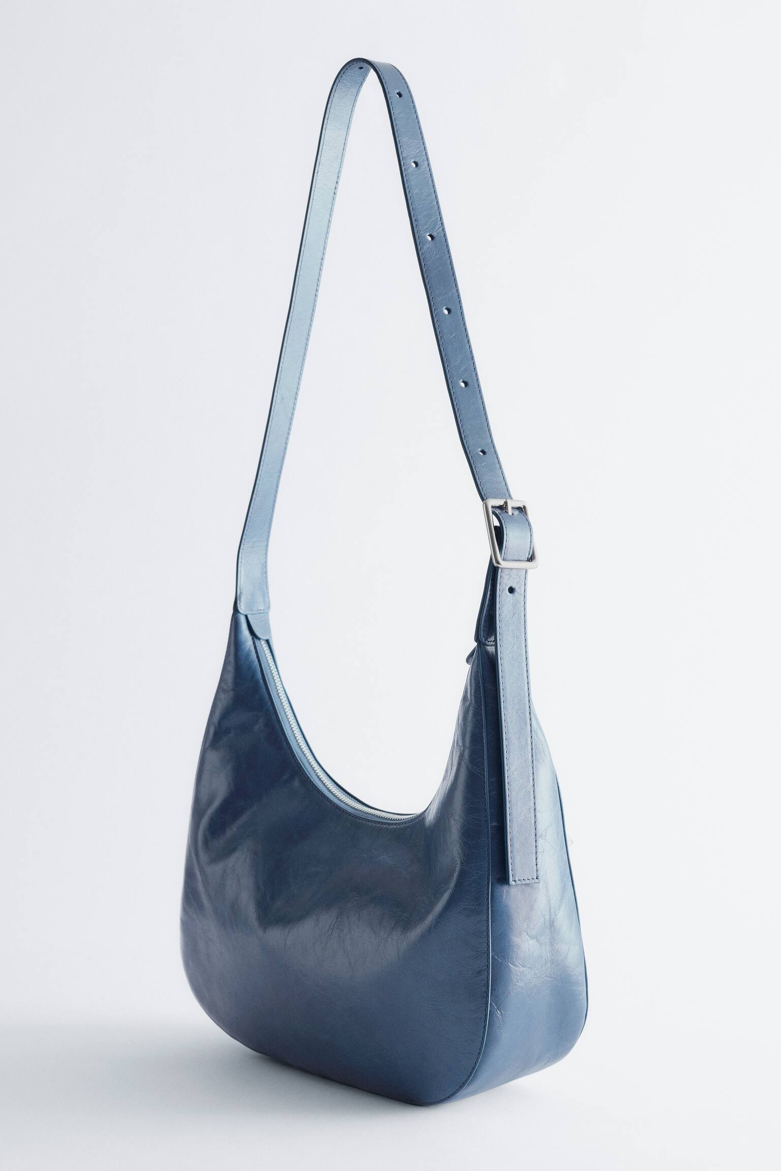 En crossbody-taske i halvmåneform - Dusty Blue/Mintgrøn/Beige/Mørkebrun - 5