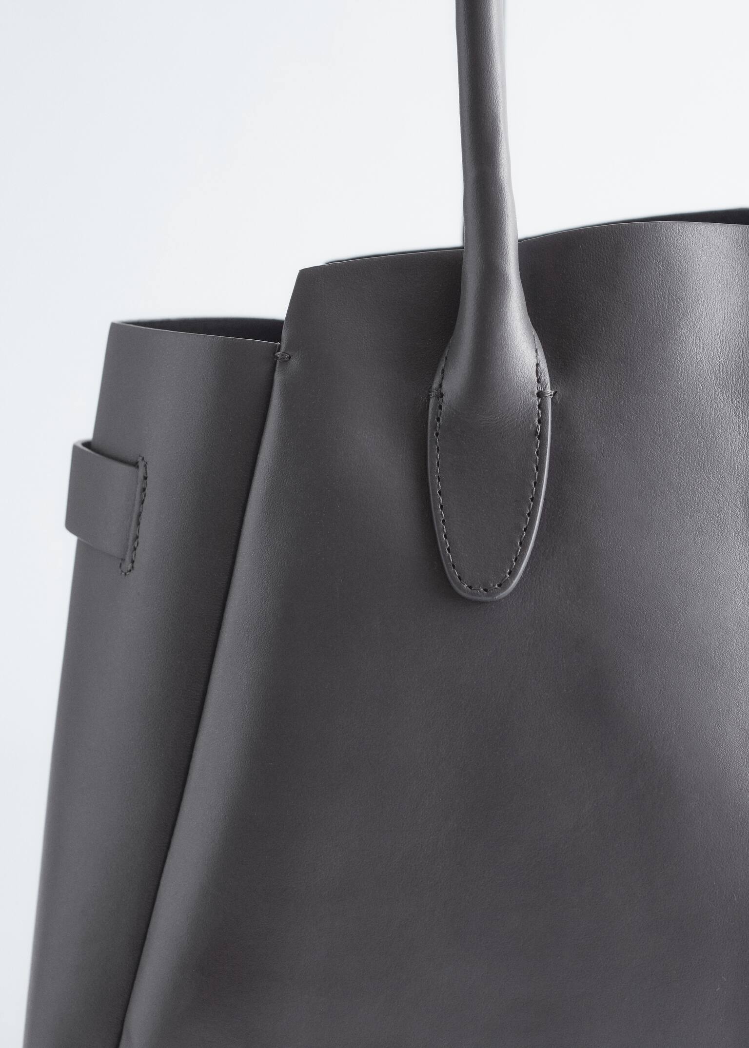 Tote Bag - Dark Grey/Dark Burgundy/Khaki Green/Black/Dark Brown - 3