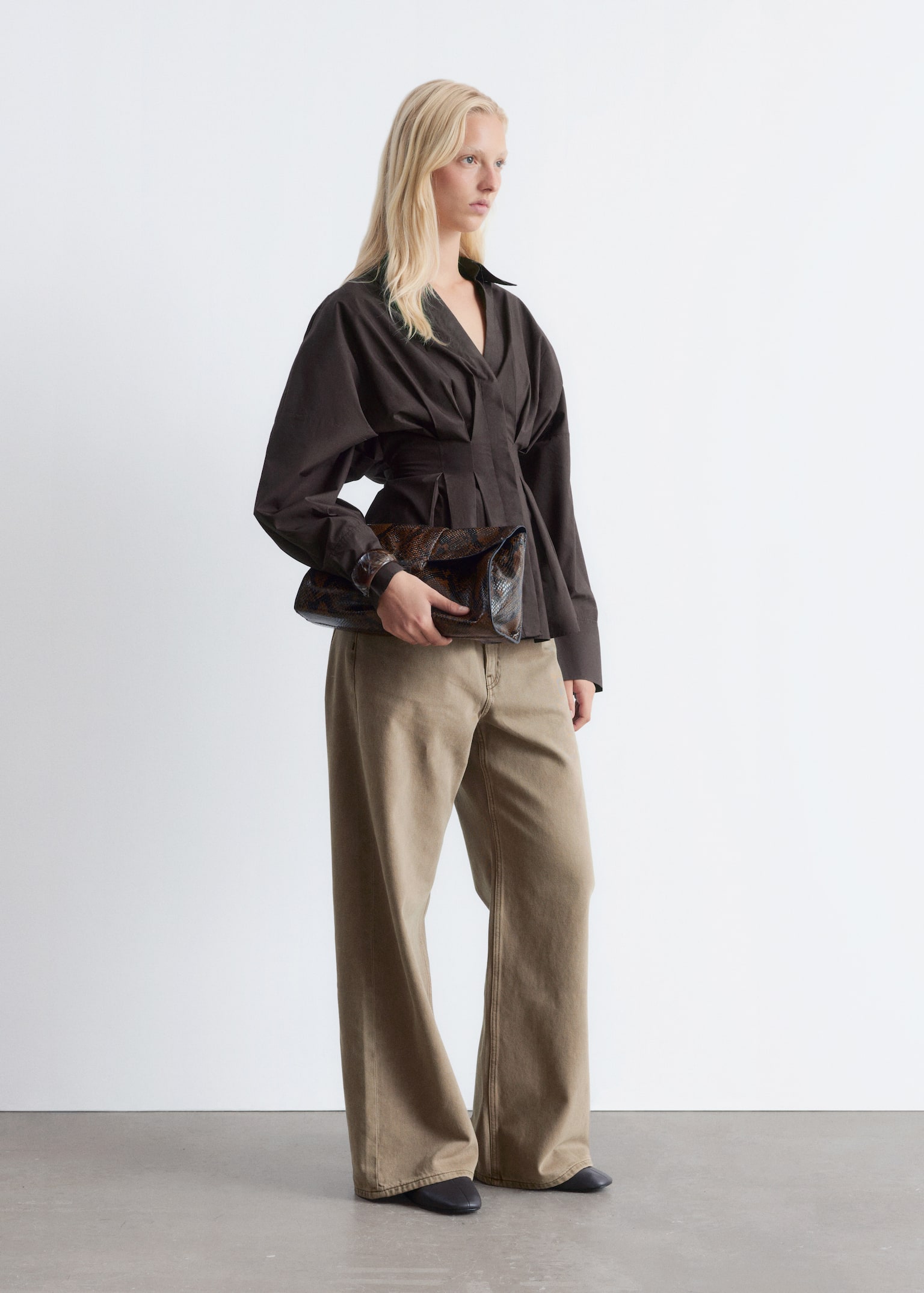 Fitted-Waist Cotton Shirt - Dark Brown - 6