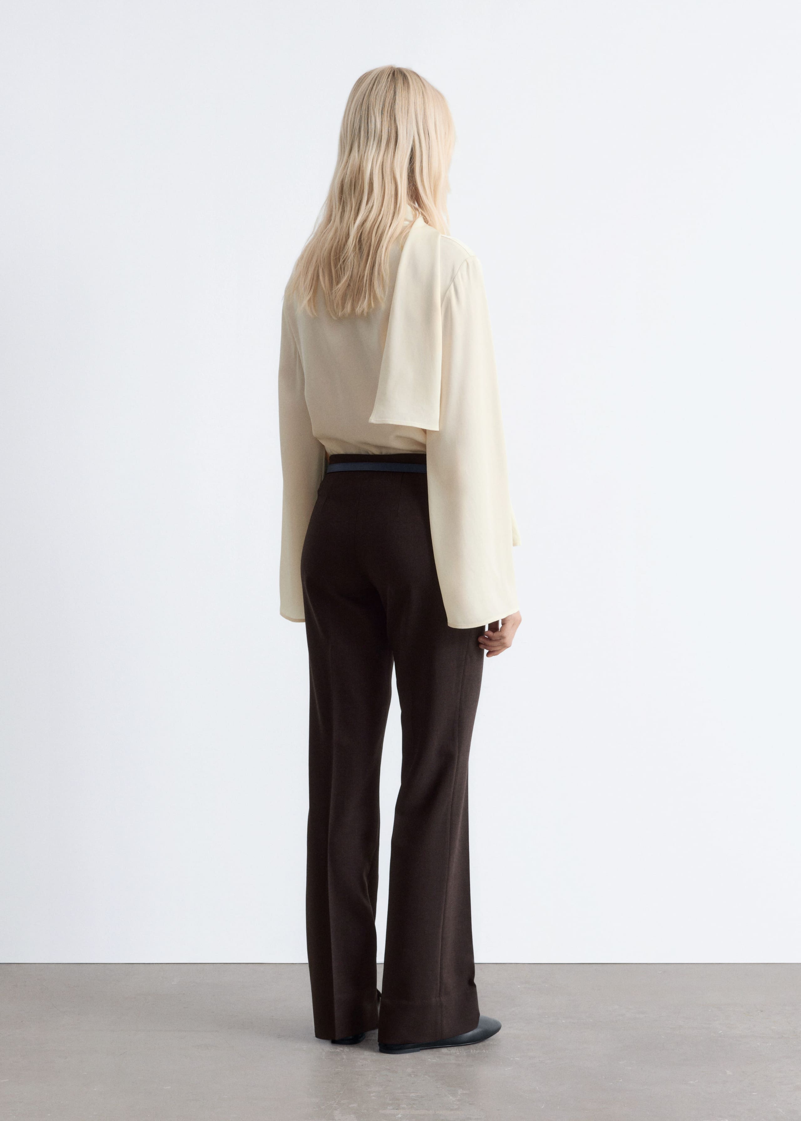 Pantalon habillé à plis marqués - Marron Clair - Lookbook