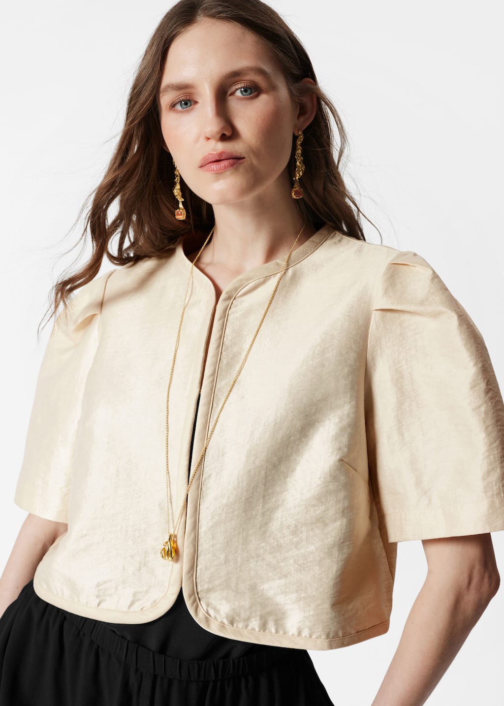 Cropped Blouse - Beige - Lookbook