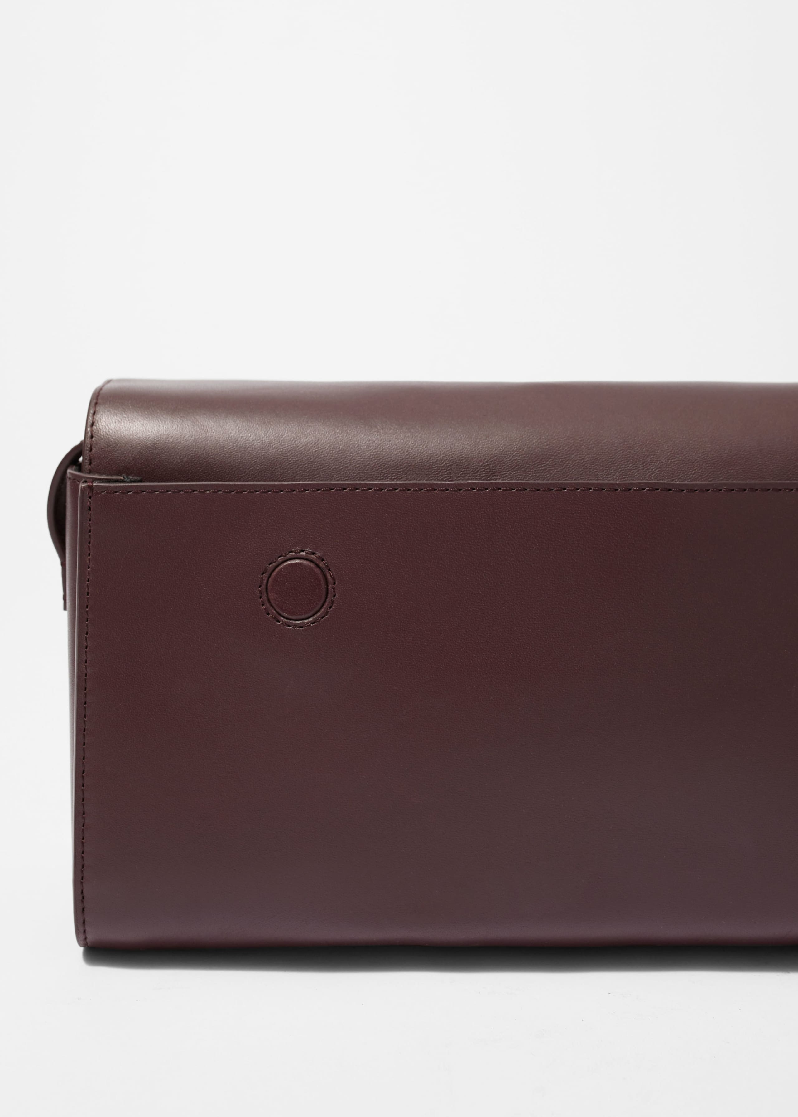 Borsa a spalla in pelle - {{variantName}} - Descrizione dettagliata