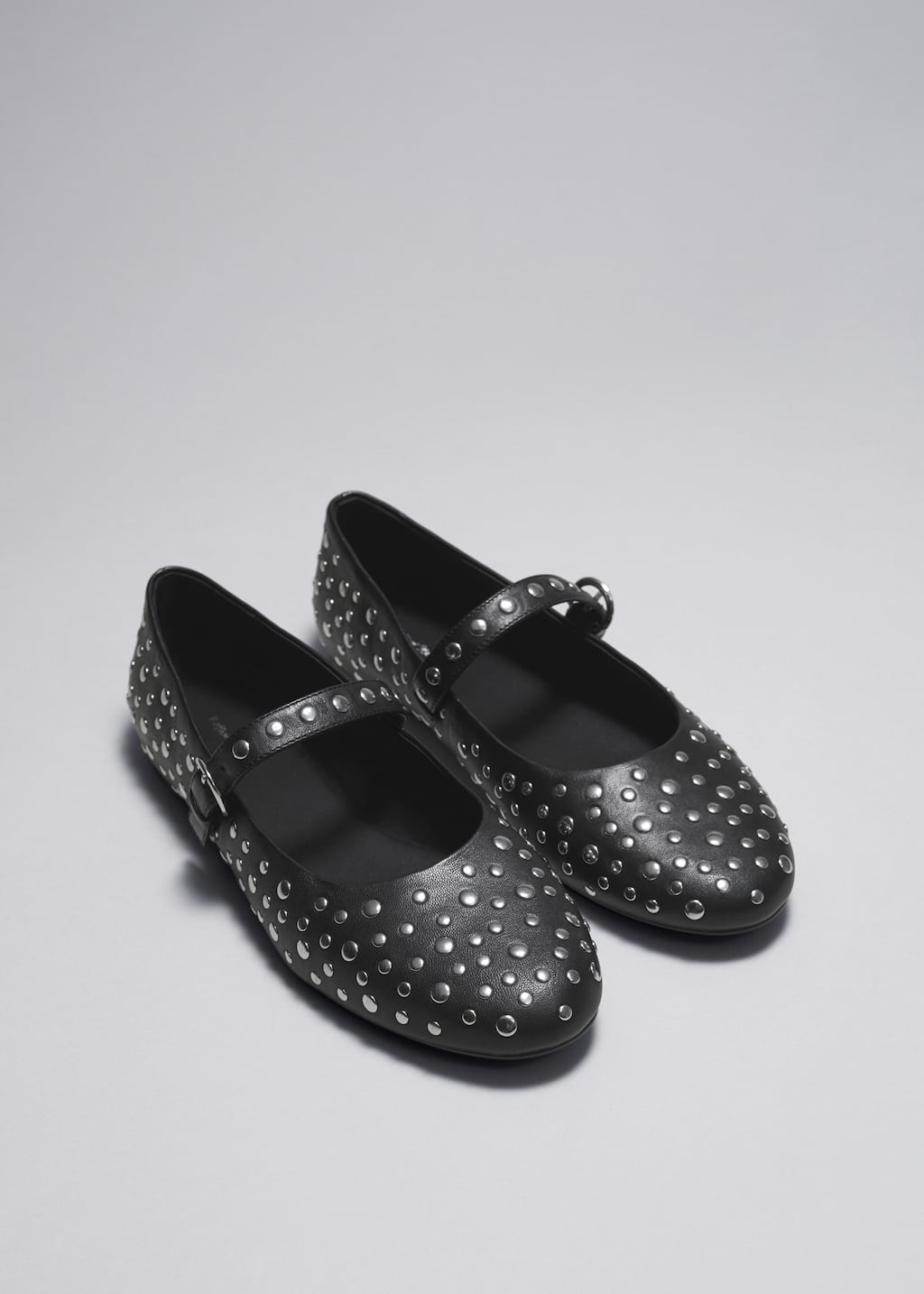 Image of Ballerines en cuir clouté