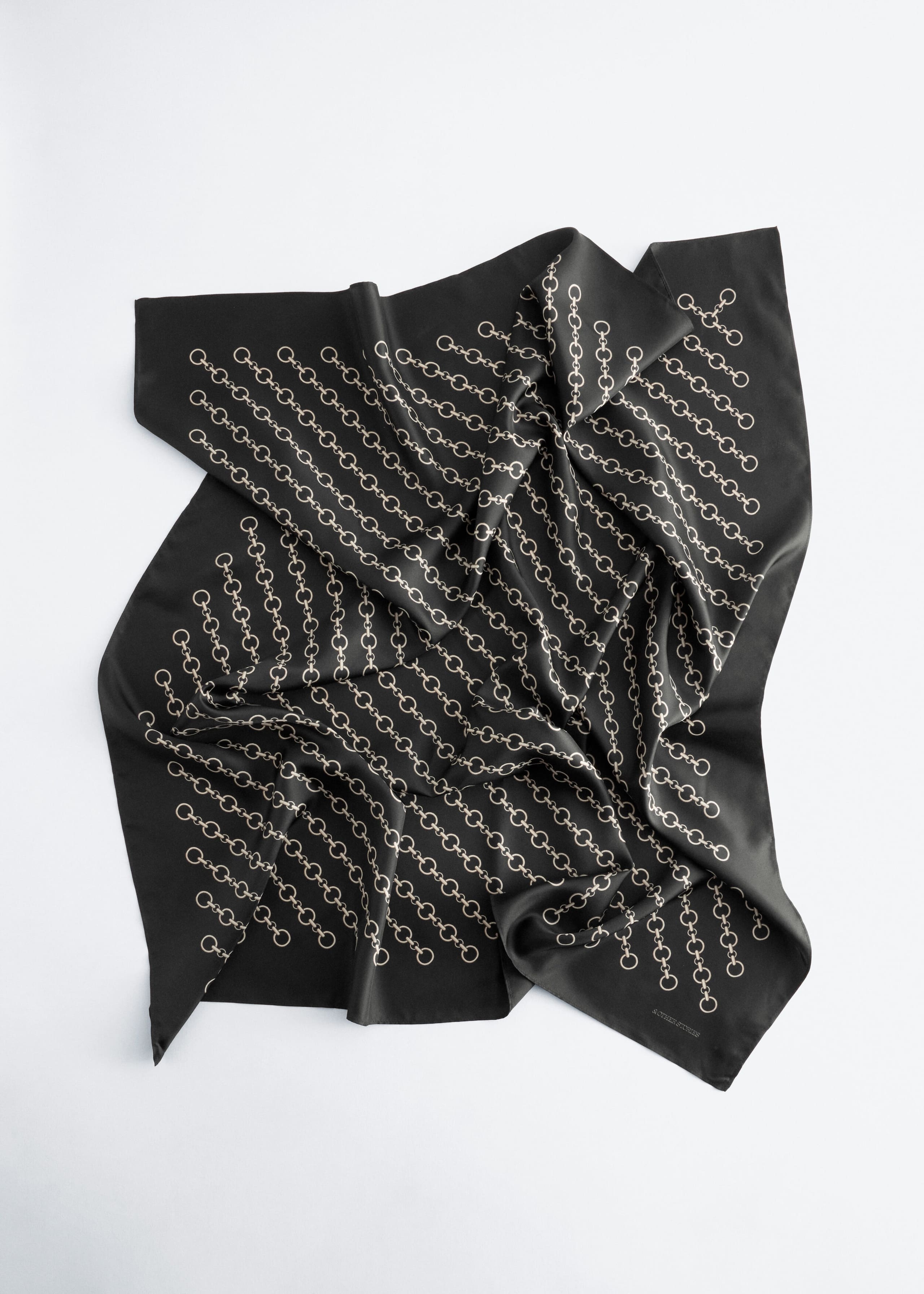 Printed Silk Scarf - {{variantName}} - Descriptive Detail