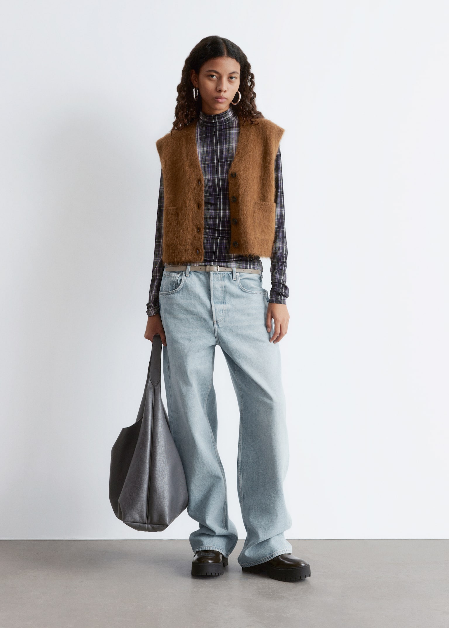 Brushed Knitted Vest - Brown/Grey/Green Stripes - 4
