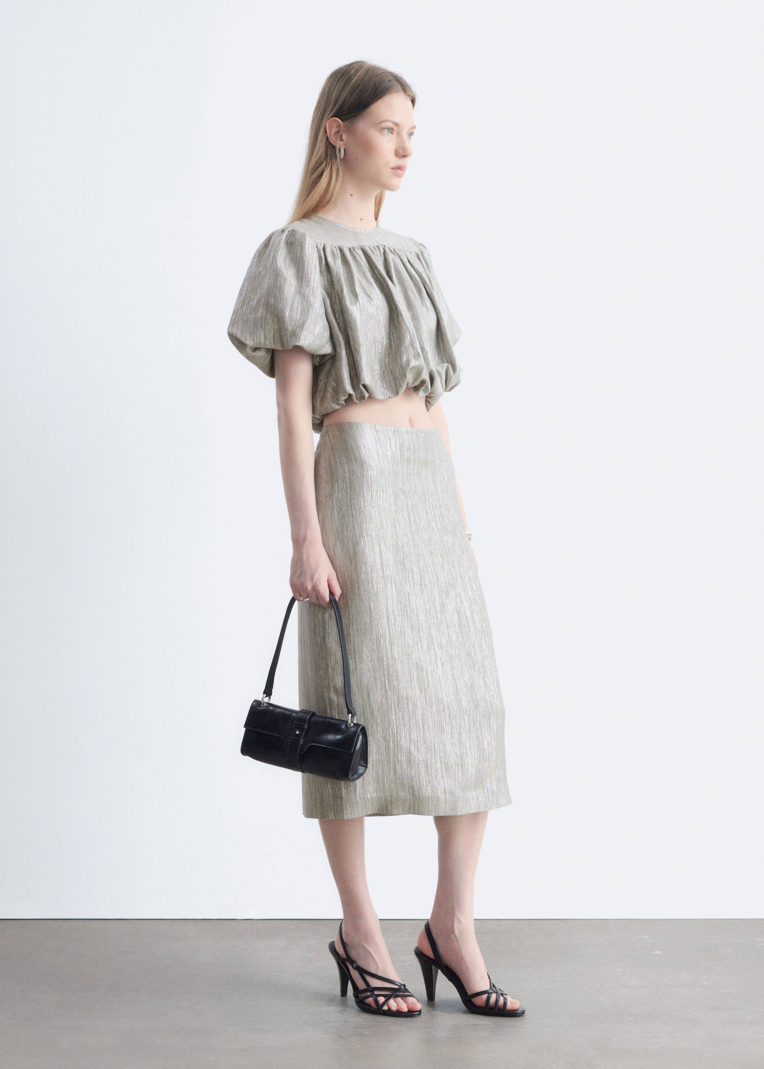 Aangerimpelde metallic blouse - Zilver - Lookbook