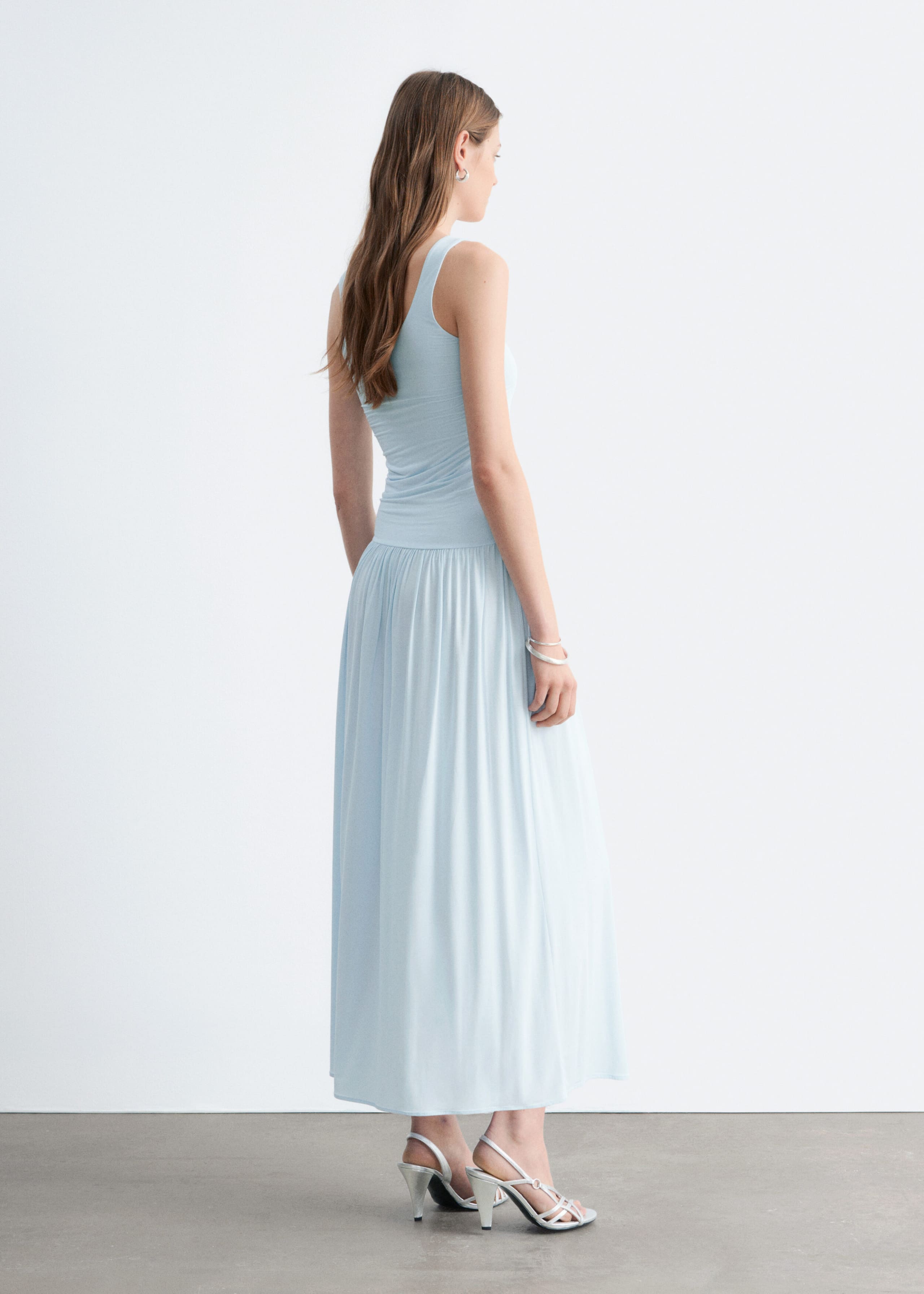 Robe longue froncée en jersey - Gris foncé - Lookbook