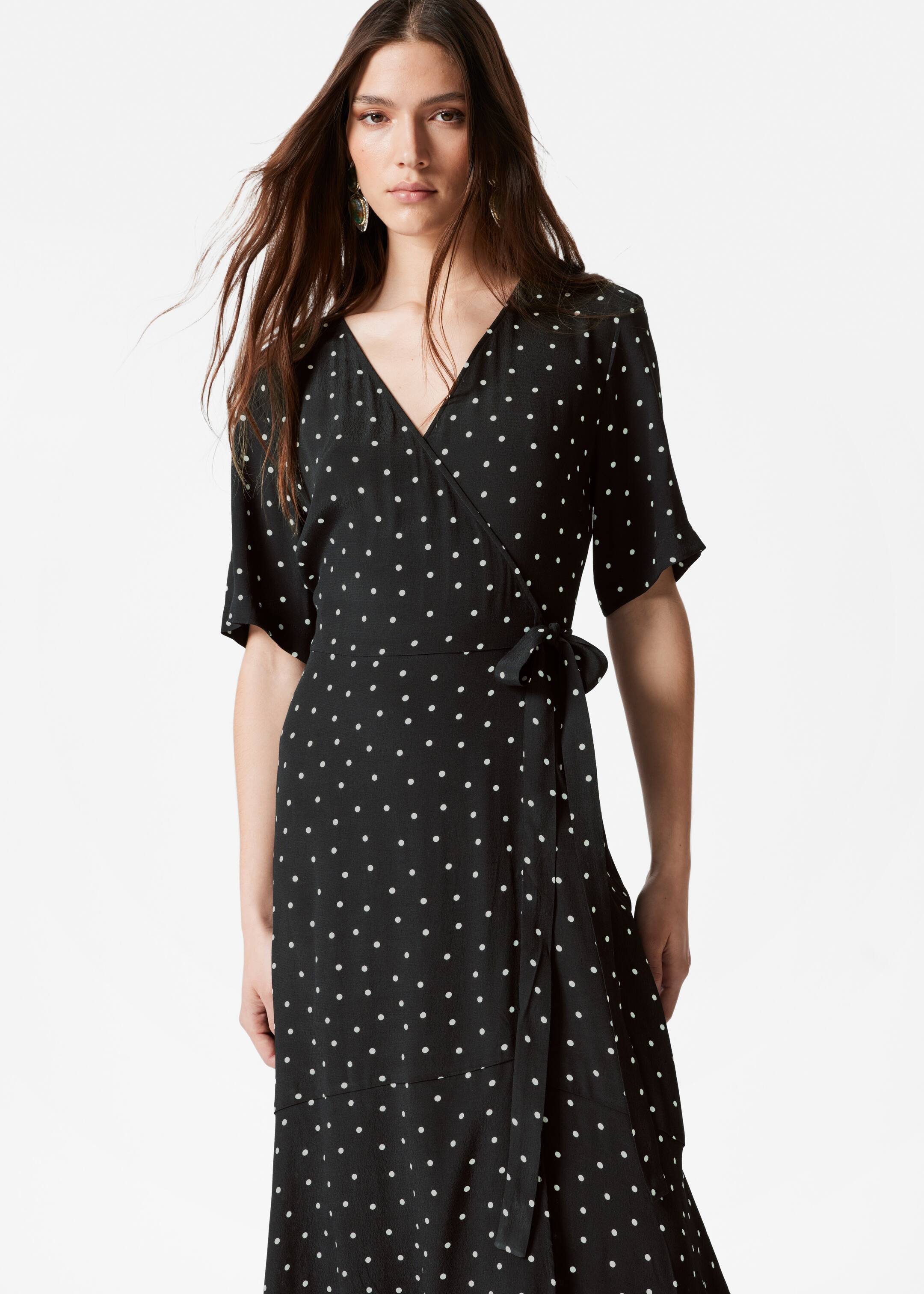 Visualizza immagine più grande: Abito midi a portafoglio - Nero a pois - DONNA | H&M IT 2