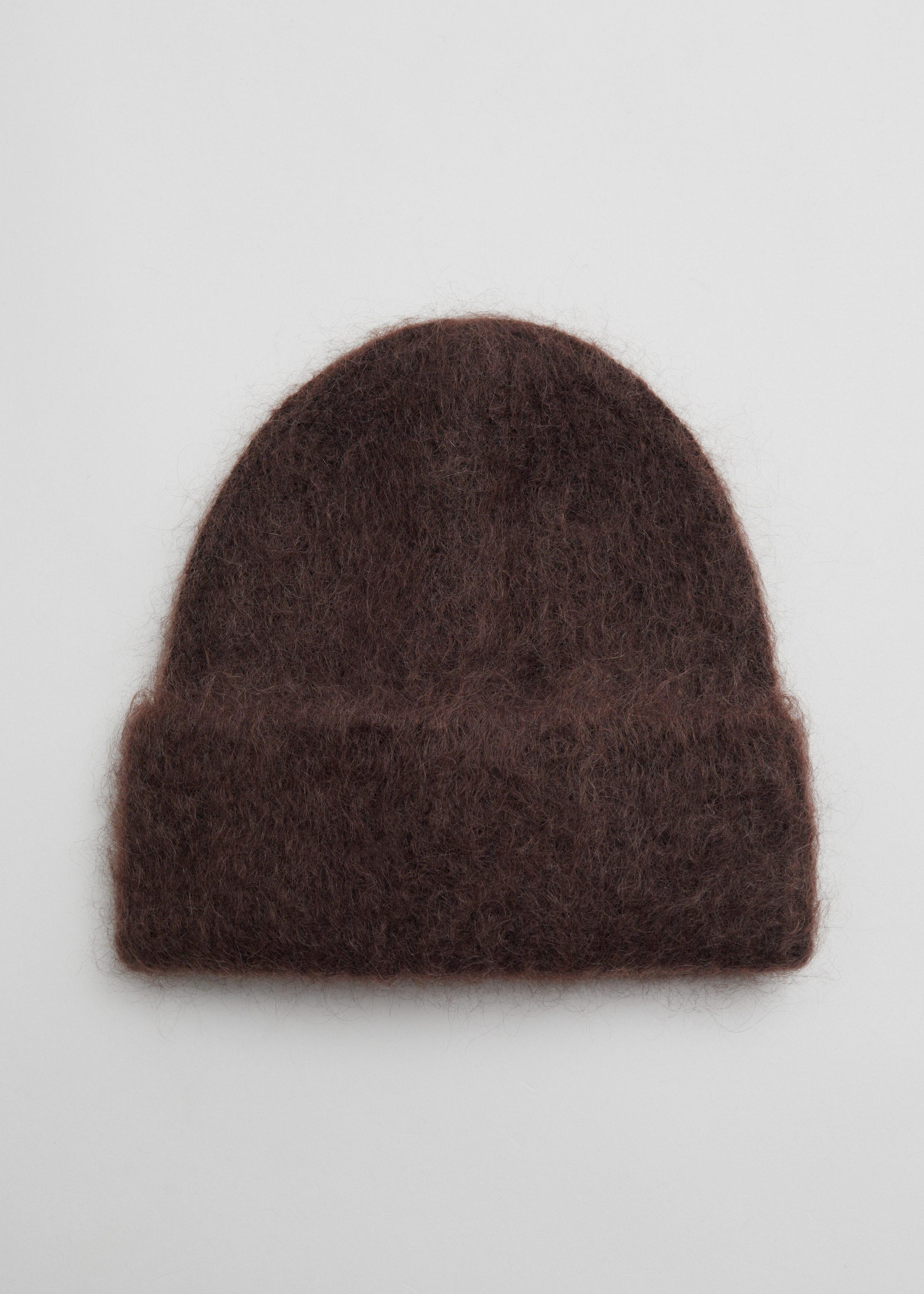 Beanie aus einer gebürsteten Mohairmischung - Mahagoni - & Other