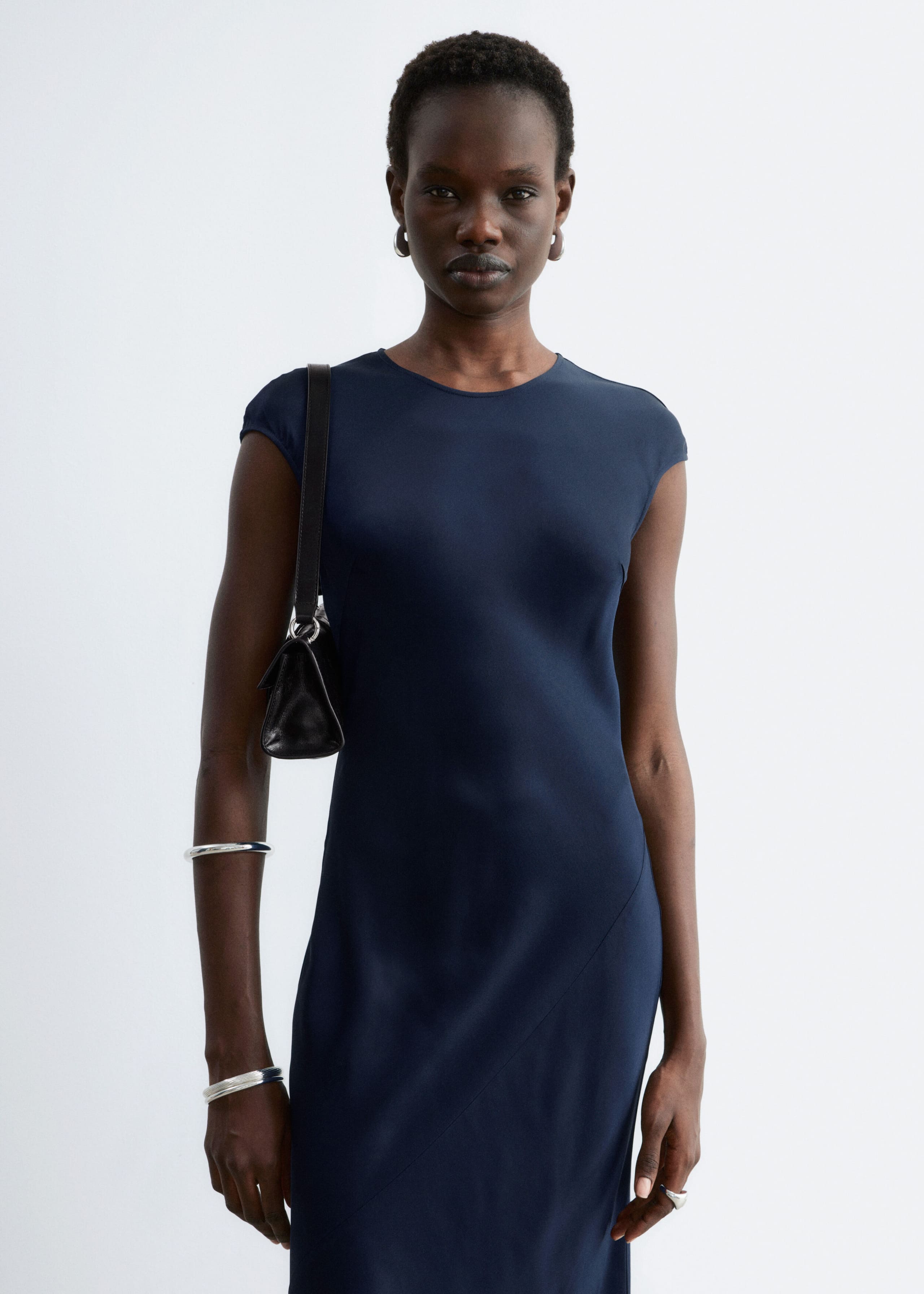 Robe longue ajustée en satin - Marron Clair - Lookbook