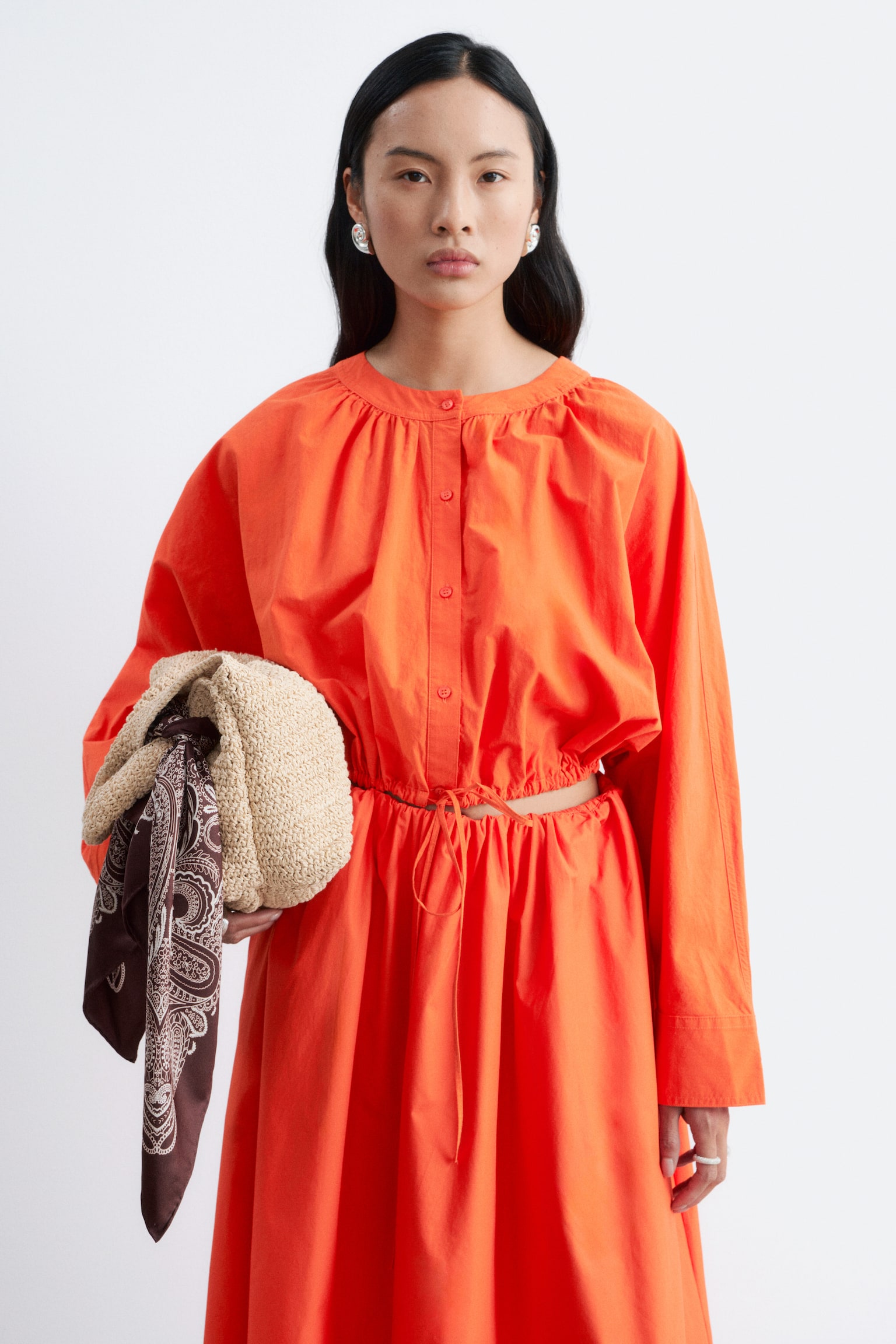Aangerimpelde katoenen blouse - Fel oranje/Wit - 1