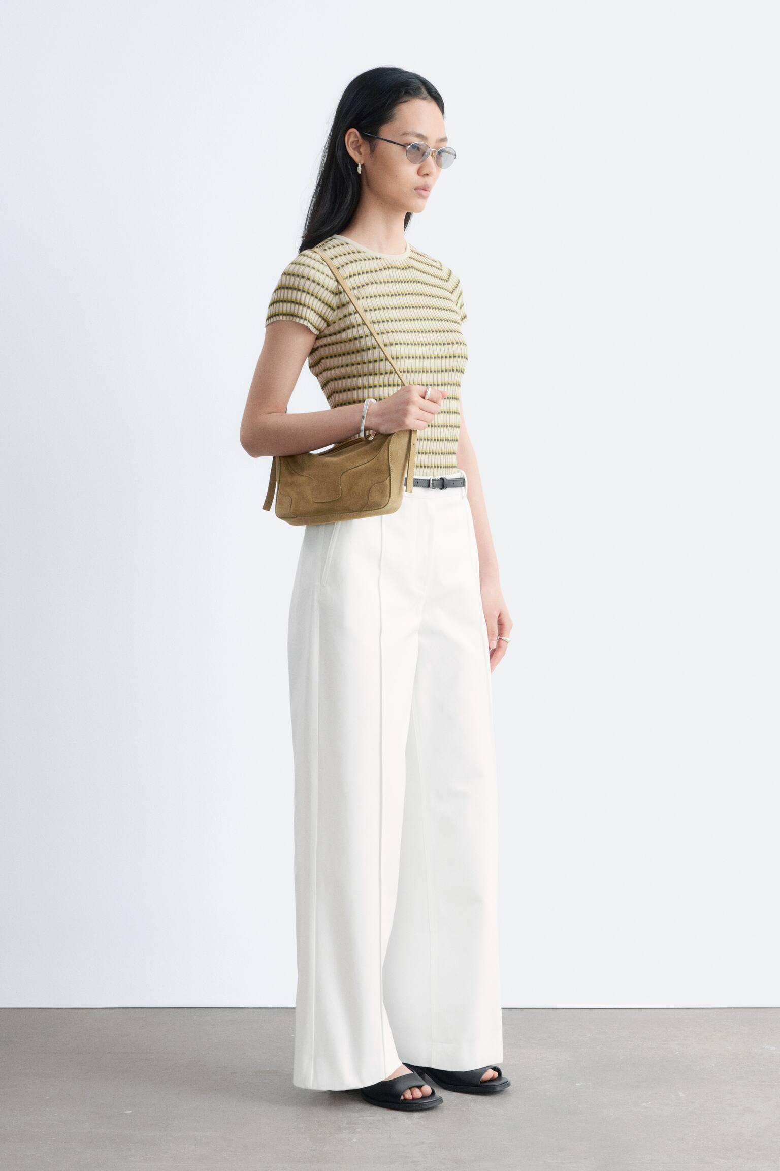 חולצת טי בסריגת ריב עם פסים - 4