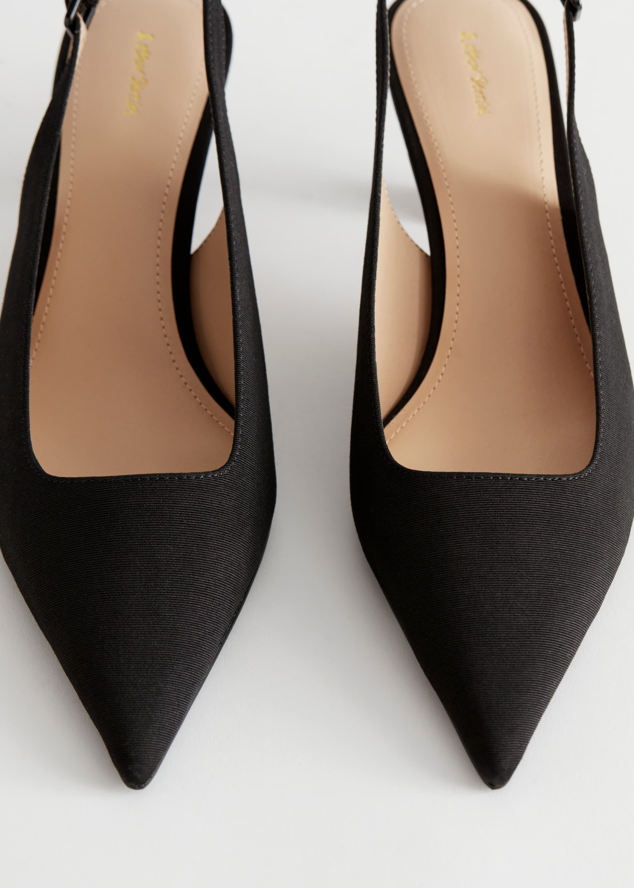 Grösseres Bild ansehen: Spitz zulaufende Pumps mit Fersenriemen - Schwarz - DAMEN | H&M CH 4