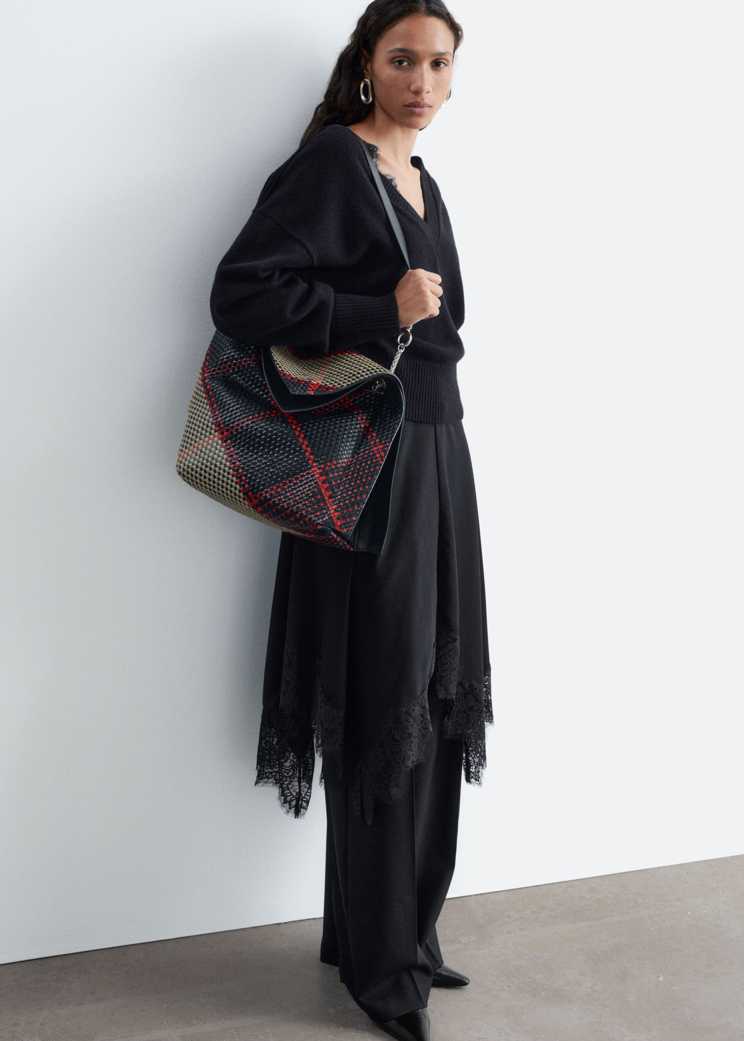 Braided Leather Shoulder Bag - Red/Beige/Black - Still Life