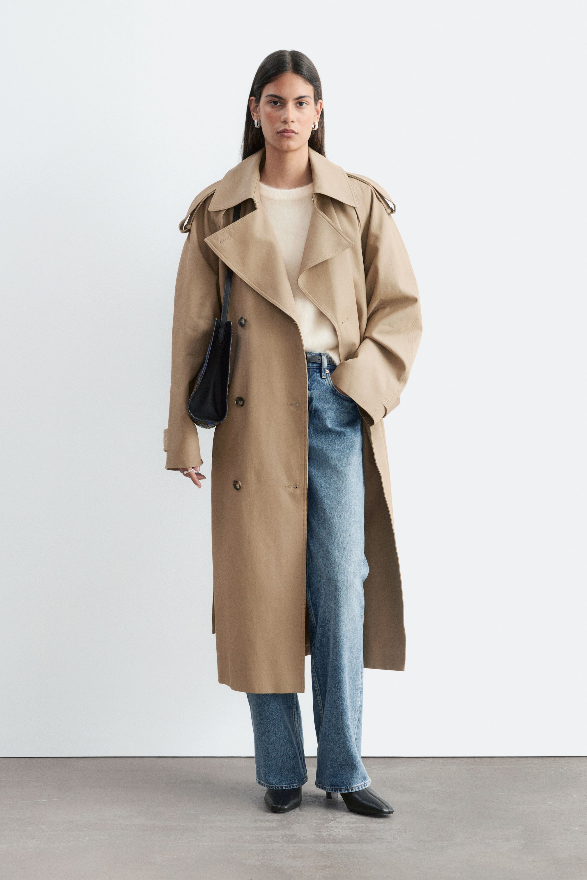 Visa större bild: Klassisk trenchcoat - Beige - DAM | H&M FI 1