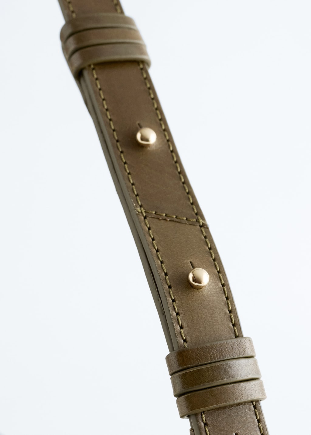 Image of Crossbodyväska i flätat läder