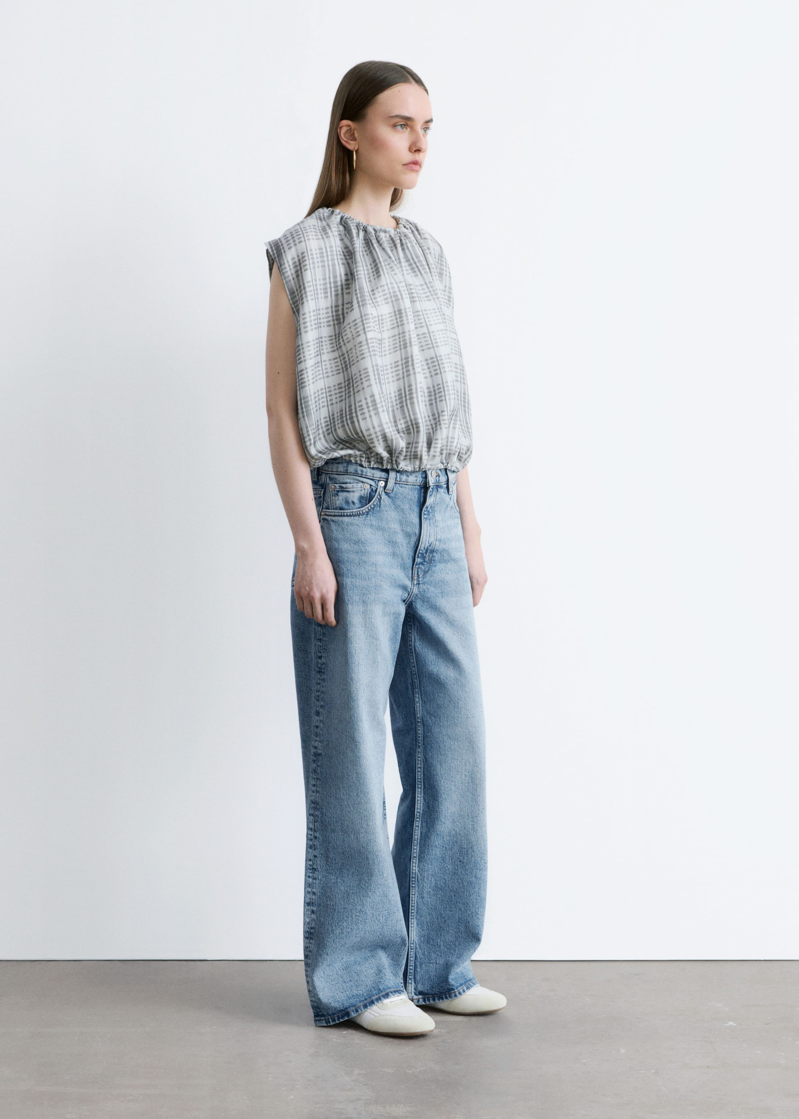 Image of Jeans mit weitem Bein