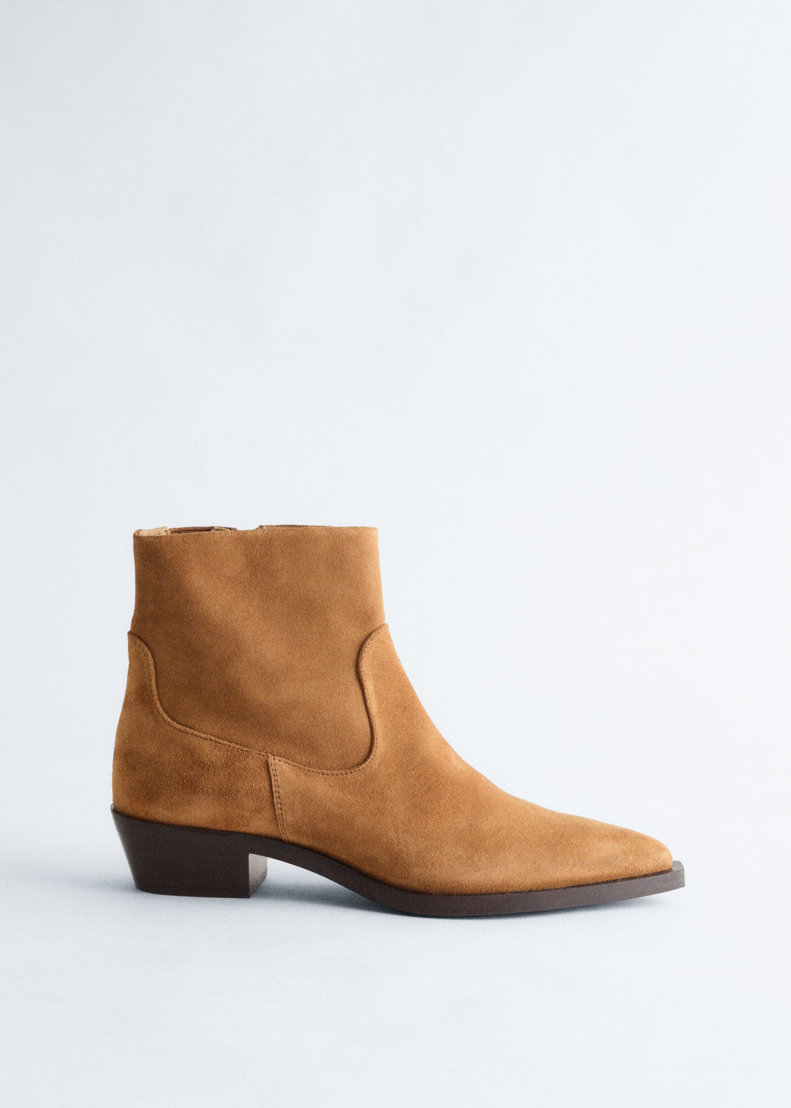 Image of Ankle Boots aus Leder mit spitzer Zehenpartie