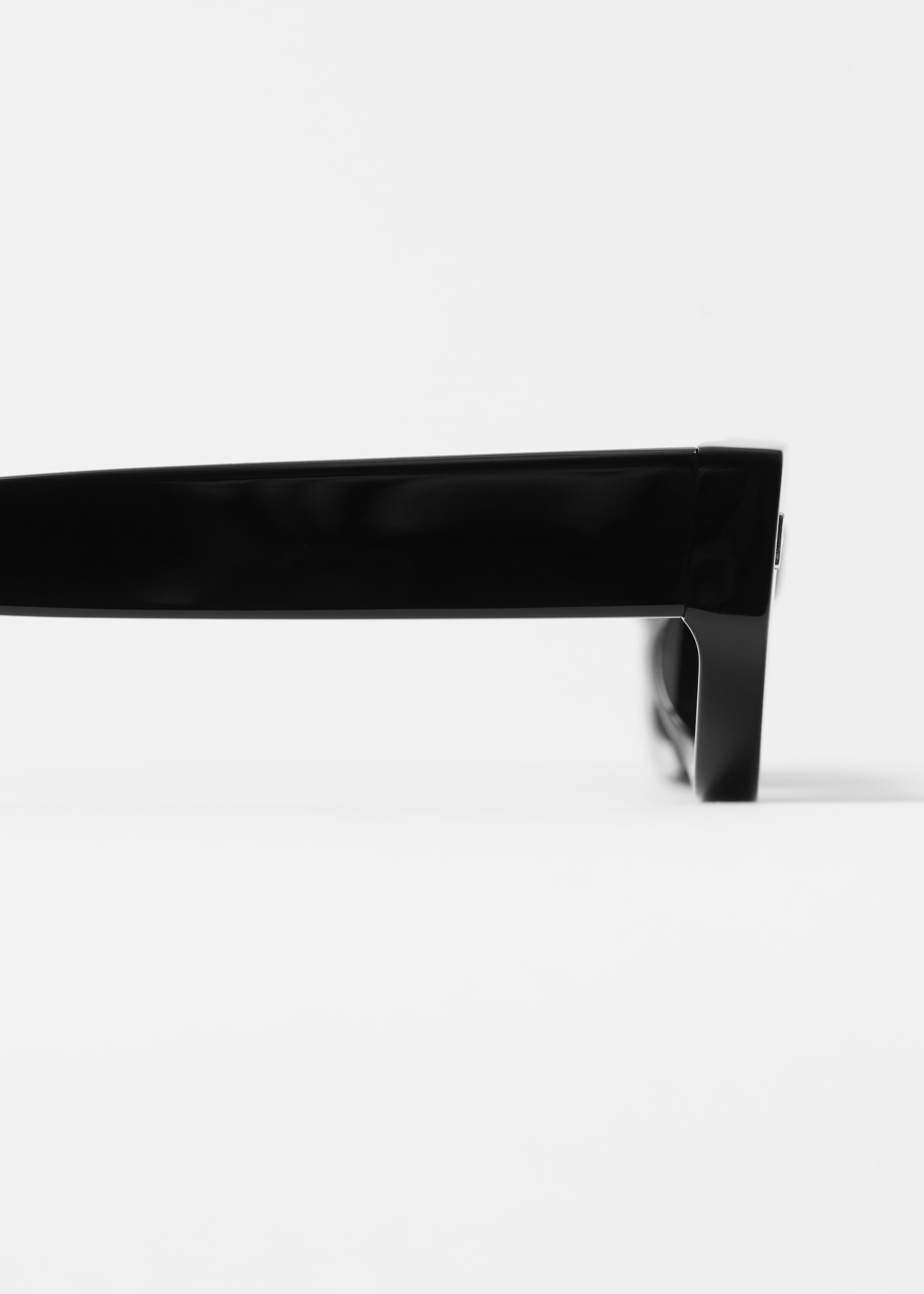 Visualizza immagine più grande: Occhiali da sole in acetato con montatura sottile - Nero - DONNA | H&M IT 4