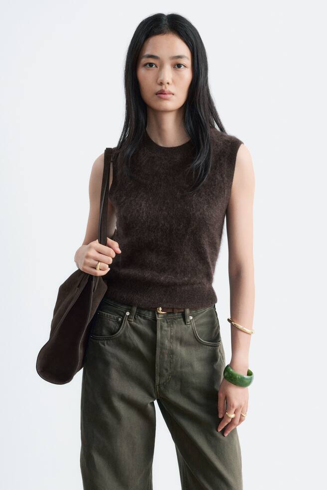 Brushed Cashmere Vest - Dark Brown/Grey/Dark Red - 1