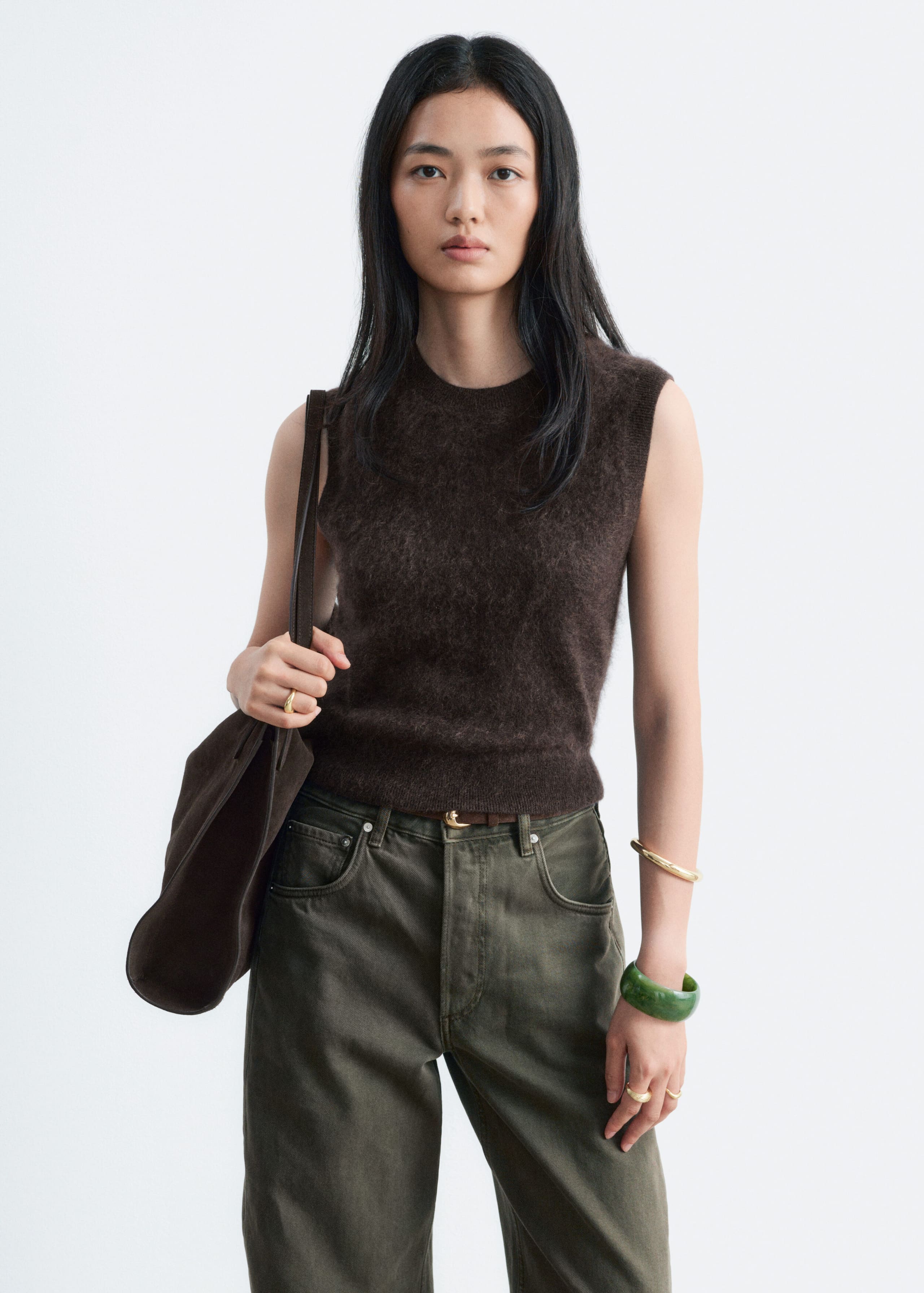 Brushed Cashmere Vest - Dark Brown - Lookbook