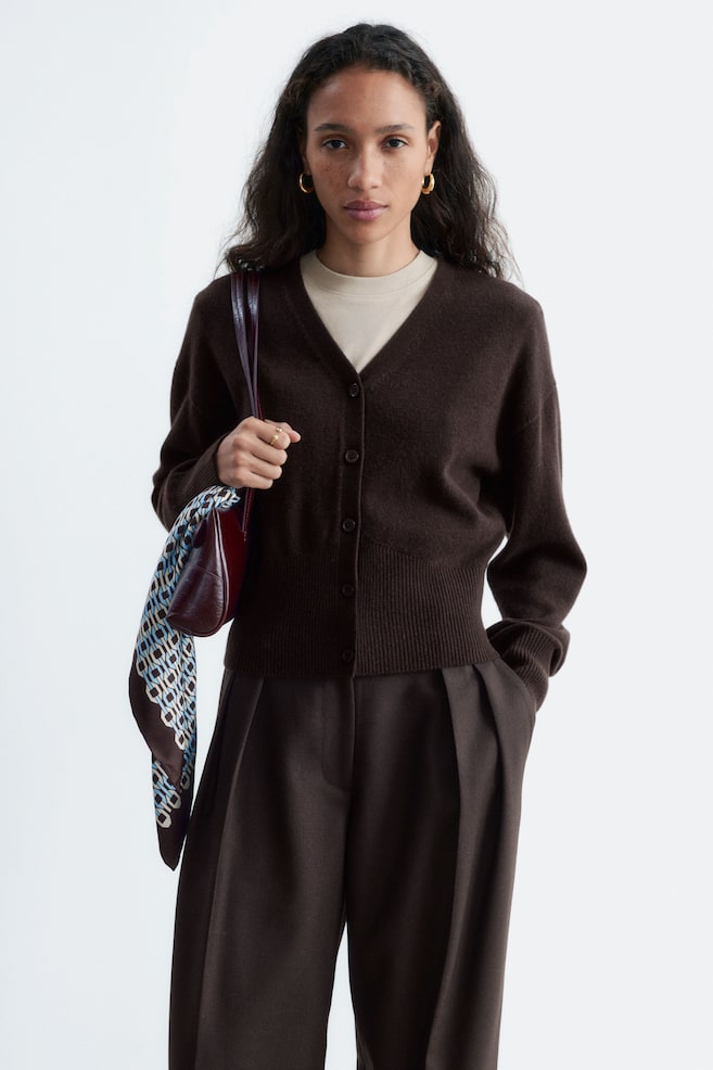 Wool Corset Rib Cardigan - Dark Brown/Light Pink/Burgundy - 1