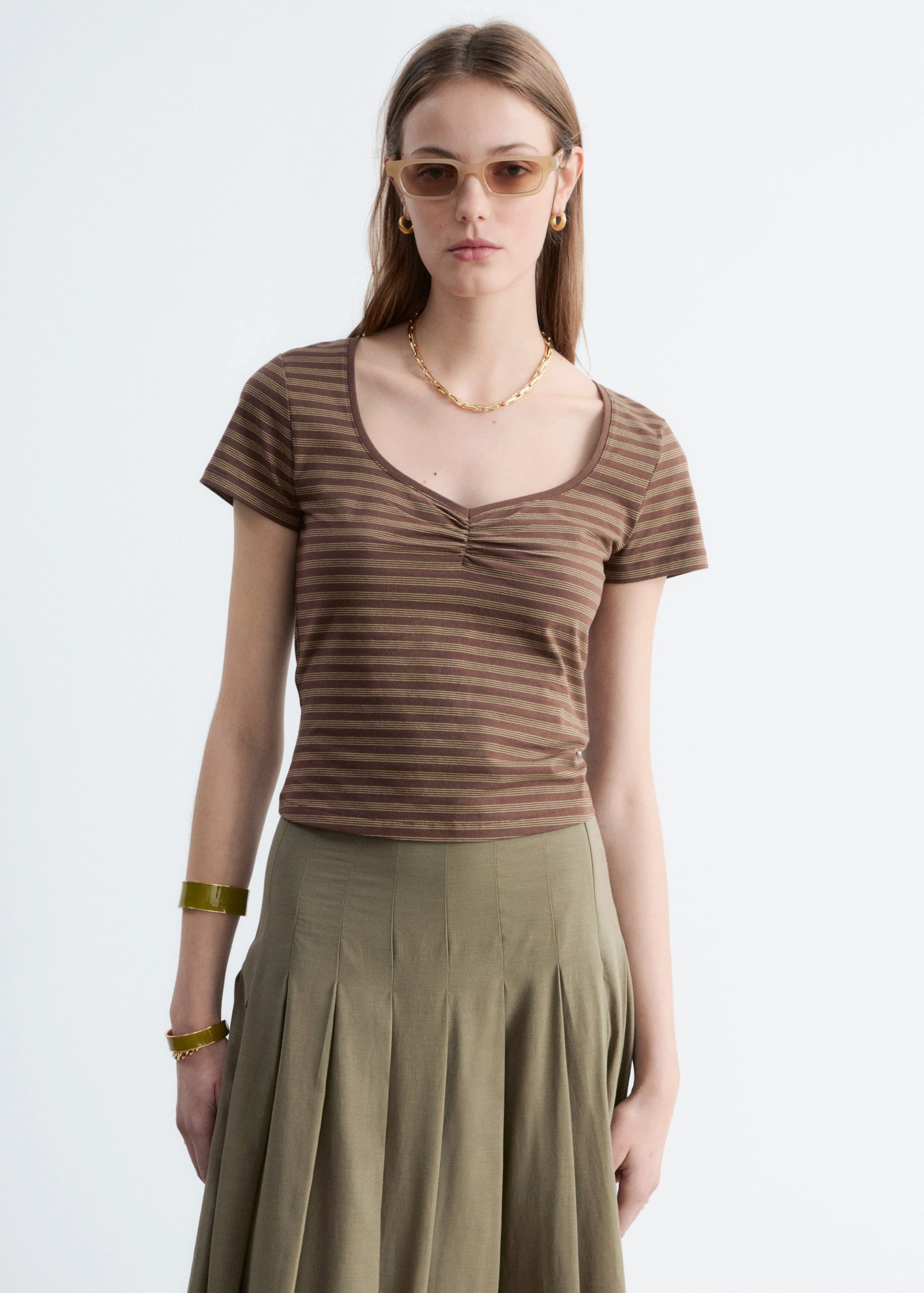 Image of Topp i trikå med rynkad byst