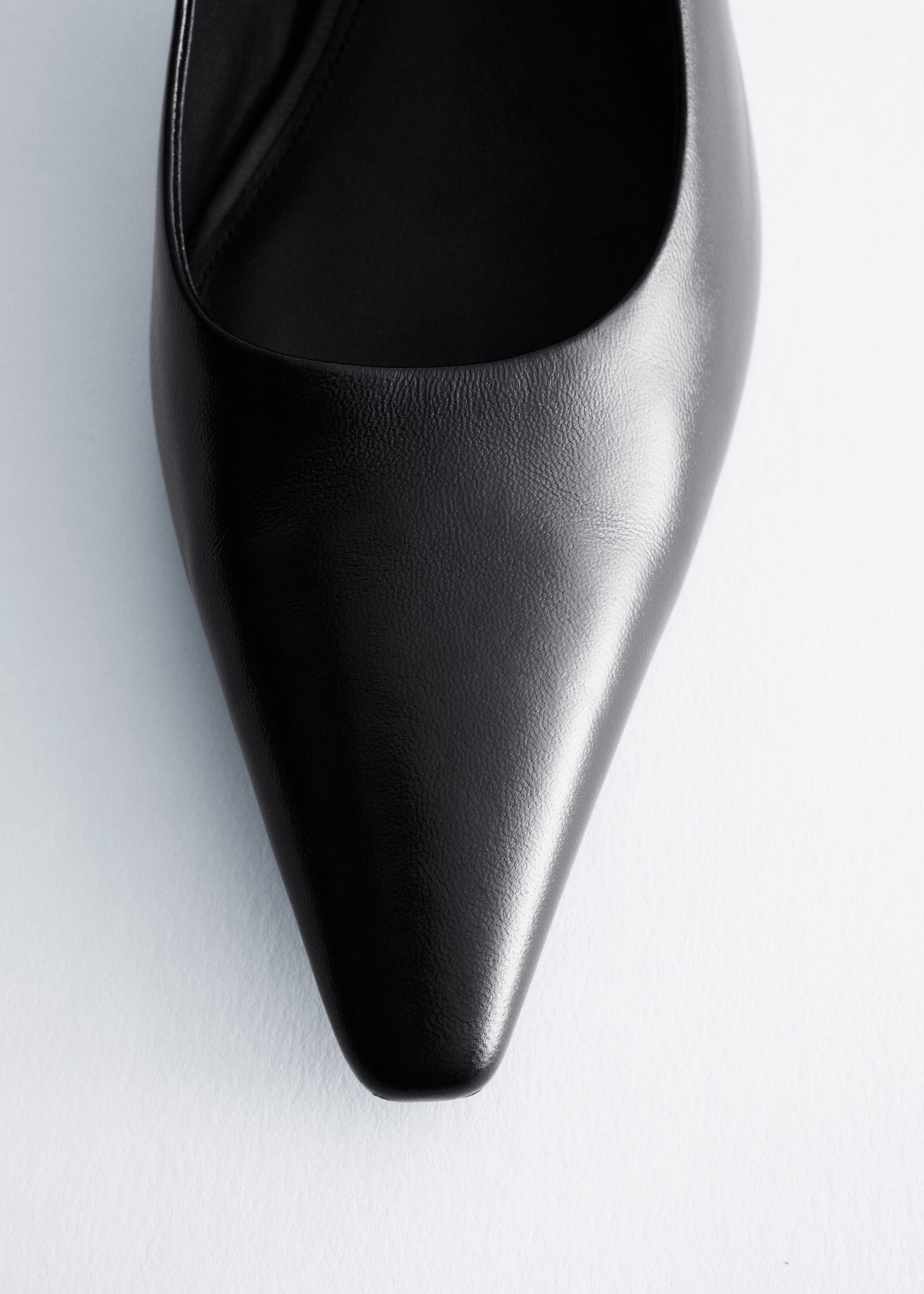 Leather Block Heel Pumps - Black - Still Life