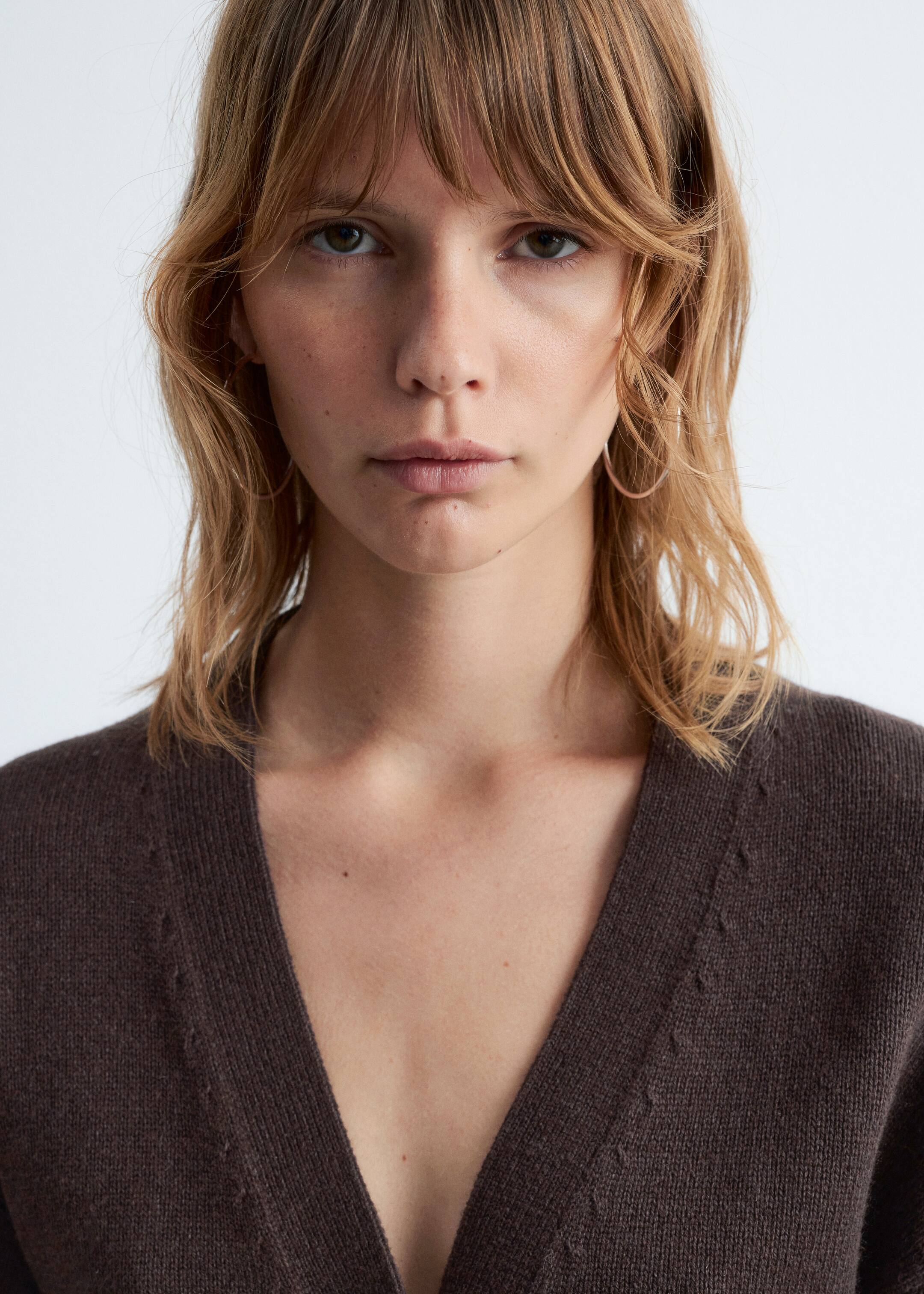 Agrandir l'image: Cardigan cintré en maille - Marron foncé - FEMME | H&M CH 2