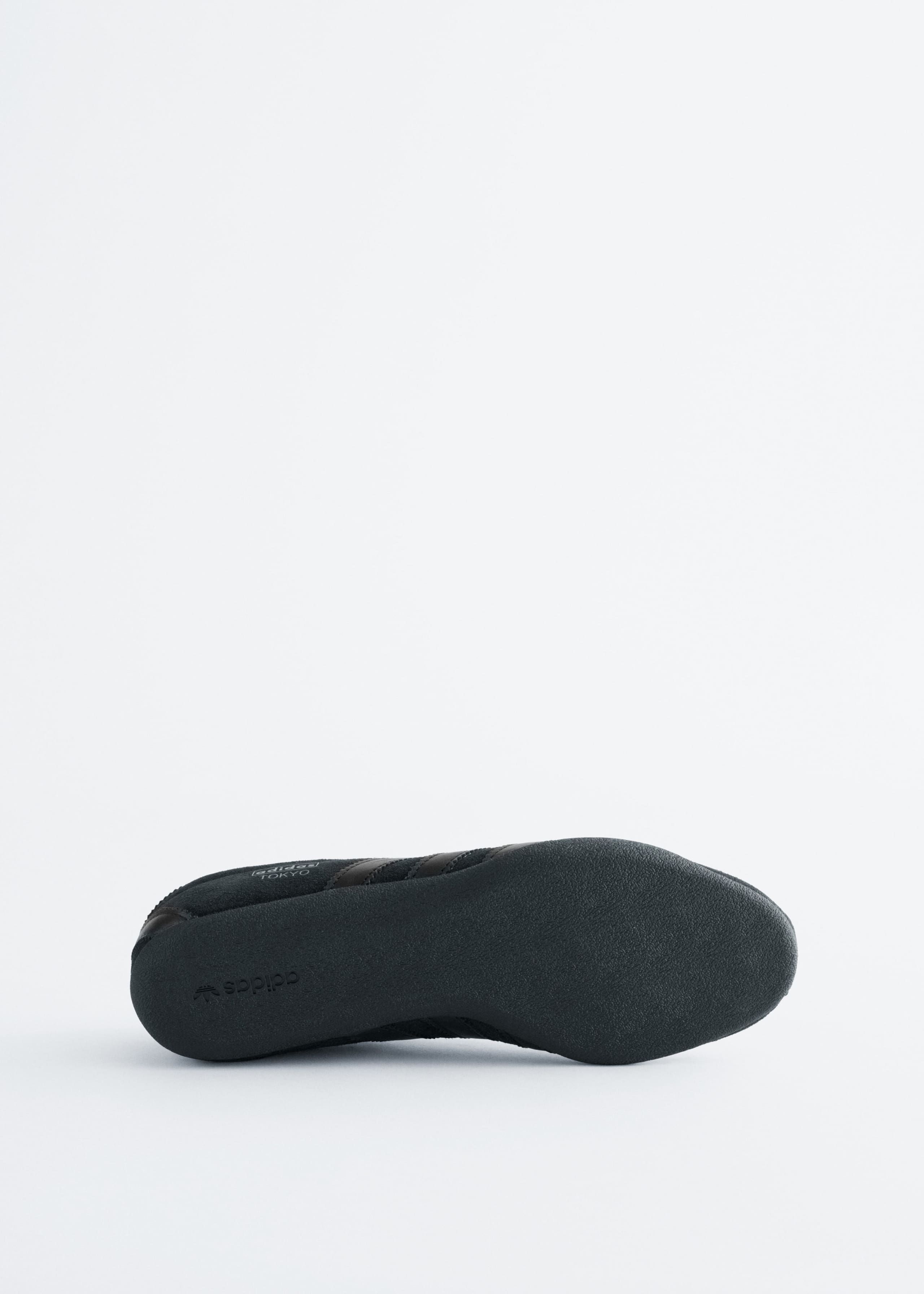 adidas Tokyo W - Cream/Dark Green - Still Life