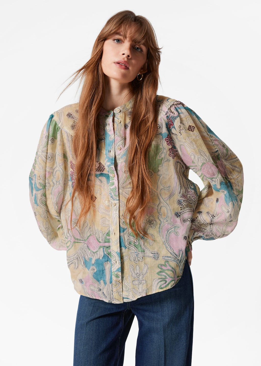 Image of Blusa con mangas abullonadas