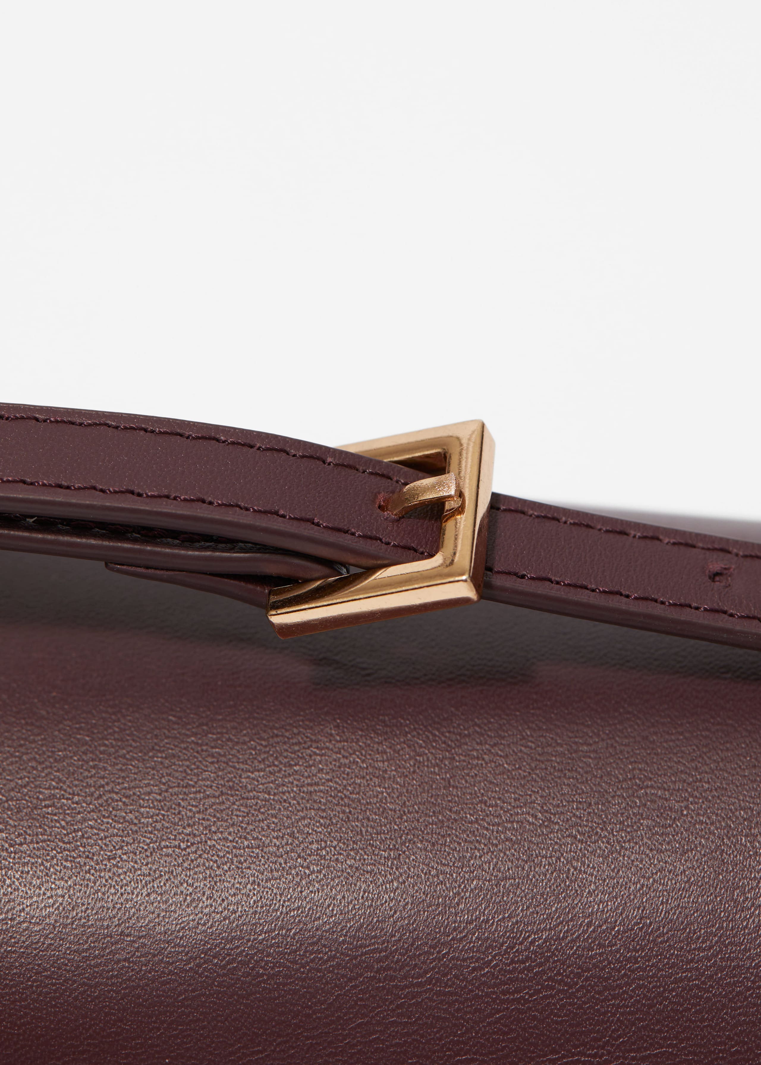 Borsa a spalla in pelle - {{variantName}} - Descrizione dettagliata