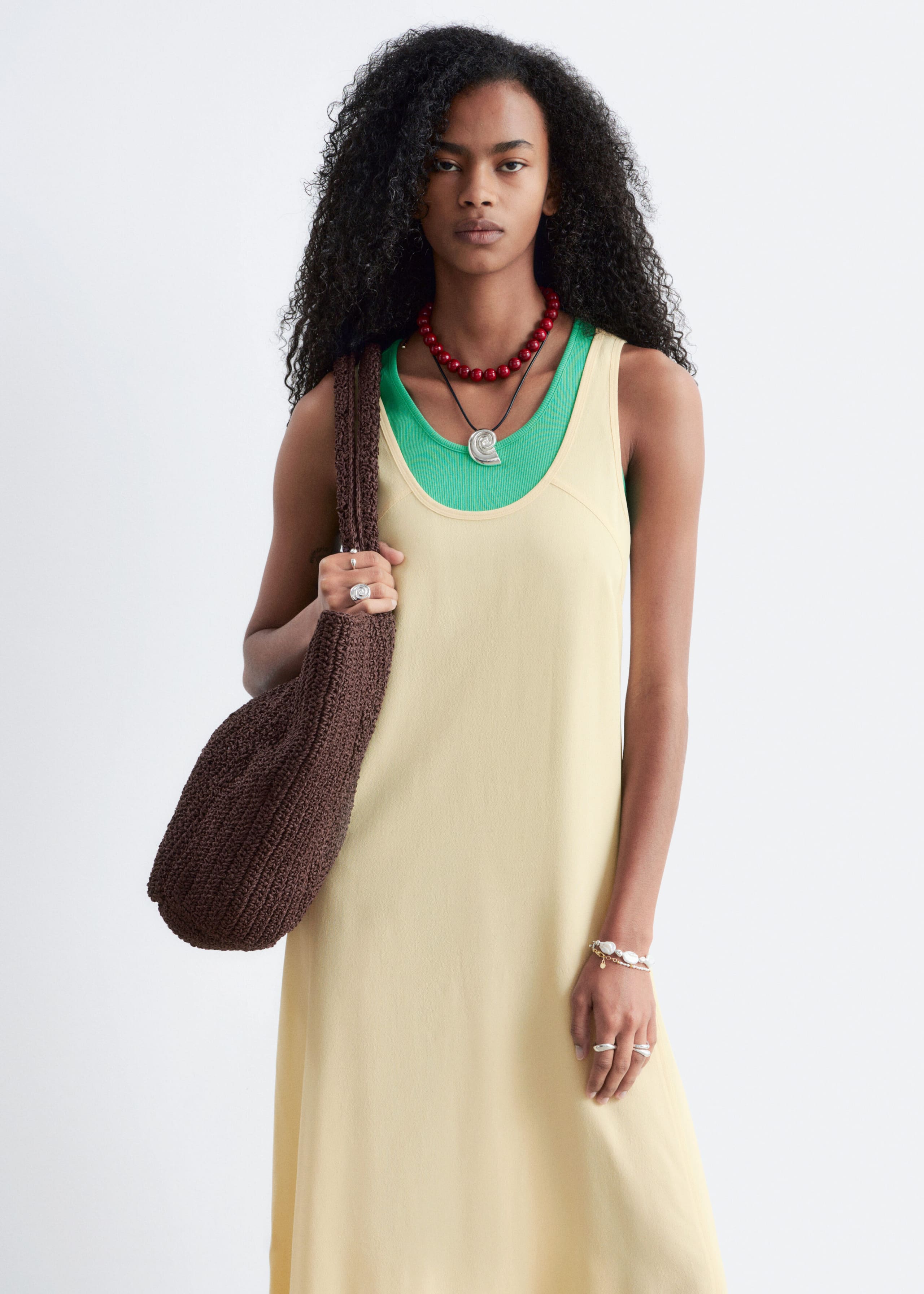 Image of Midikleid mit tiefem Ausschnitt