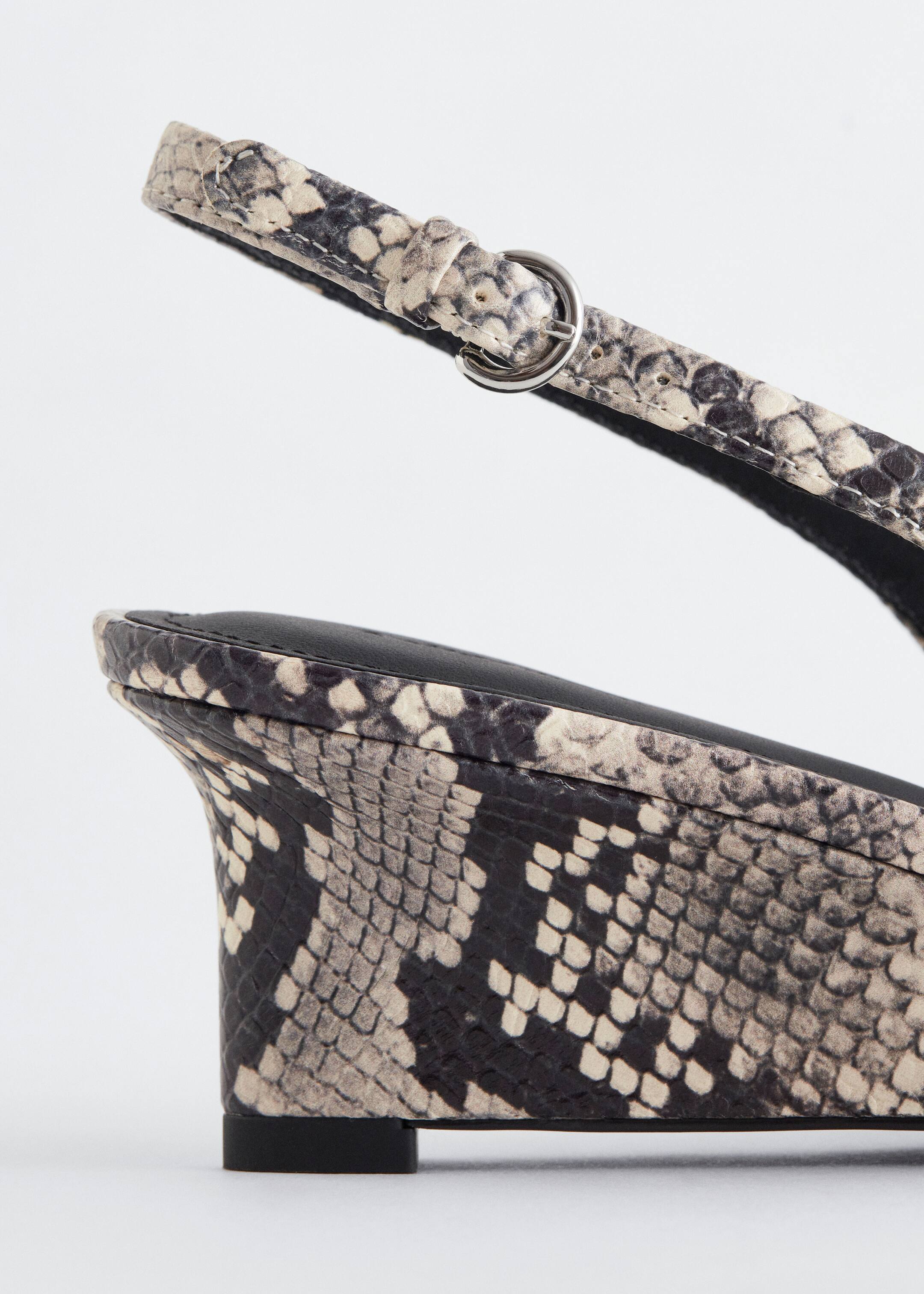 Agrandir l'image: Escarpins compensés à brides en cuir - Motif serpent gris - FEMME | H&M CH 7