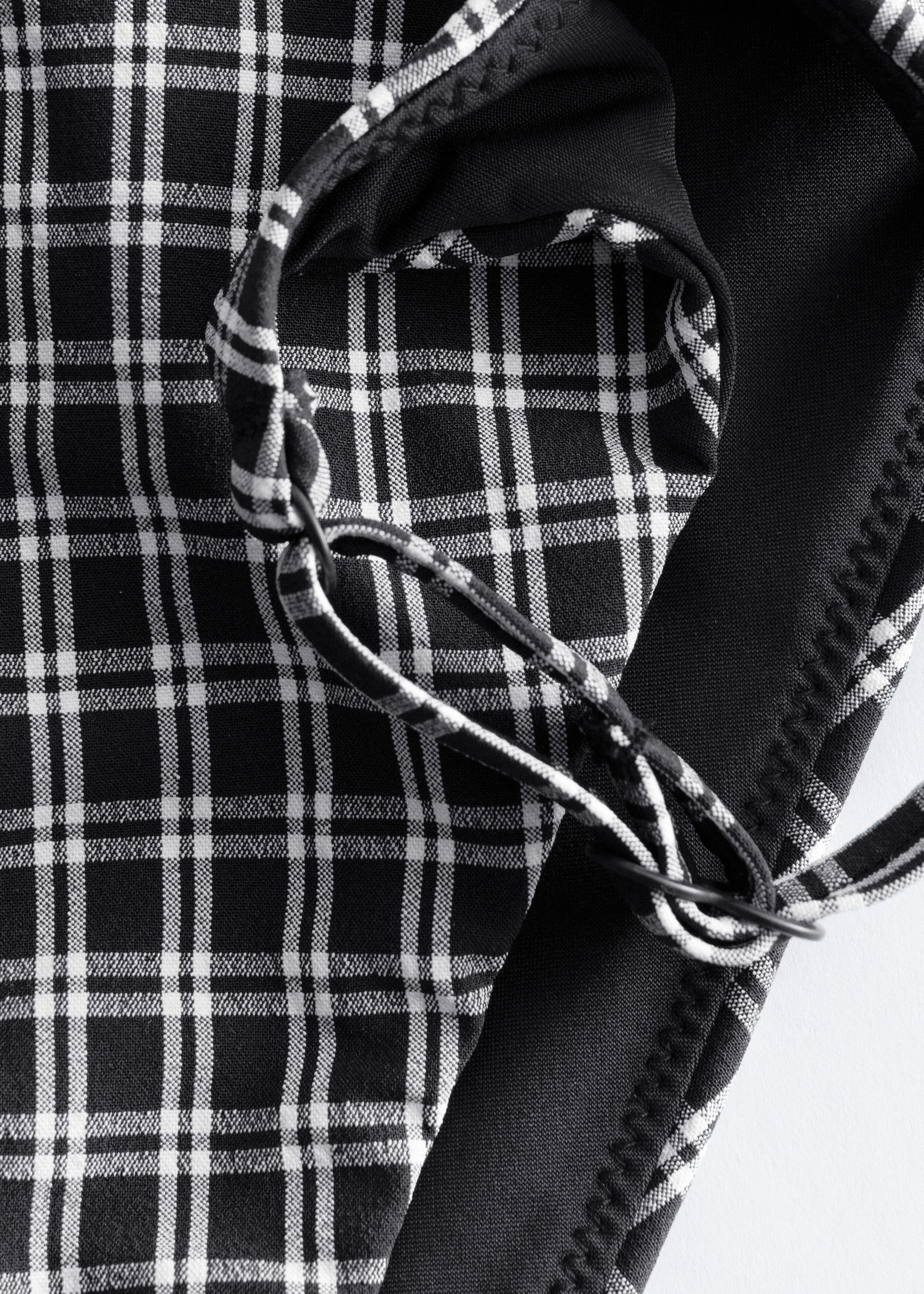 Buckle-Detail Bikini Briefs - {{variantName}} - Descriptive Detail