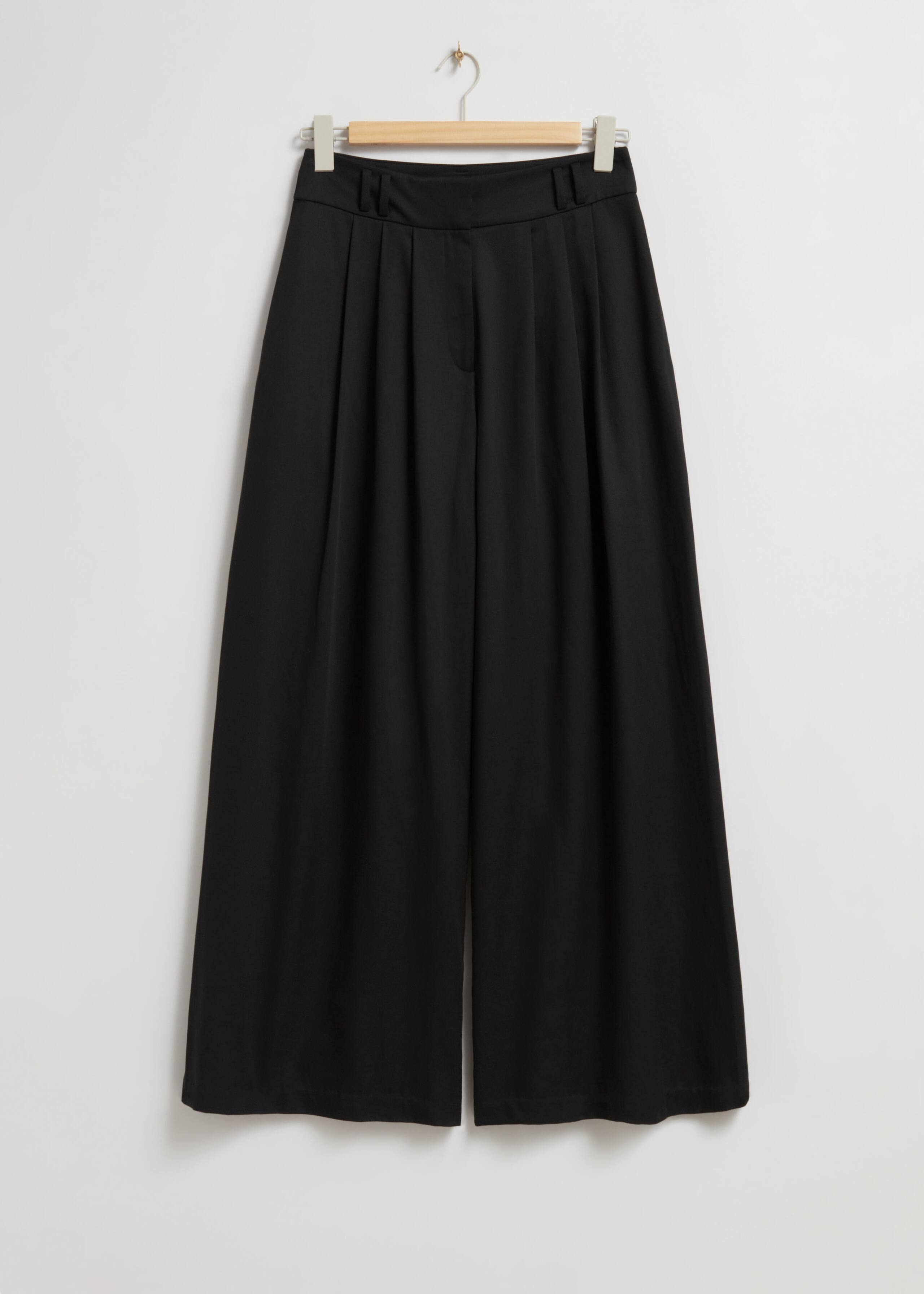 Hose mit weitem Bein - Schwarz - Stillleben