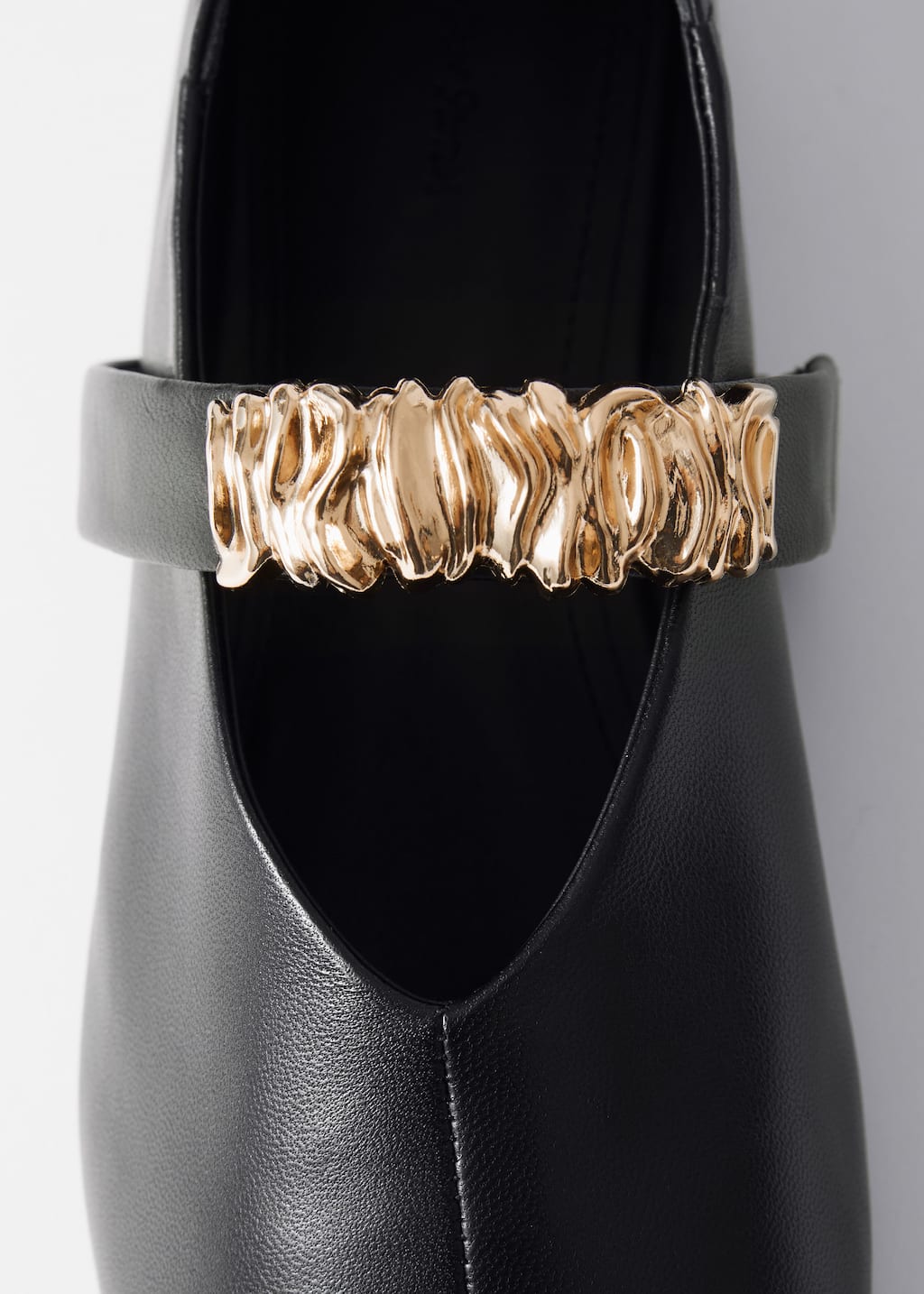 Image of Ballerines en cuir à ornements
