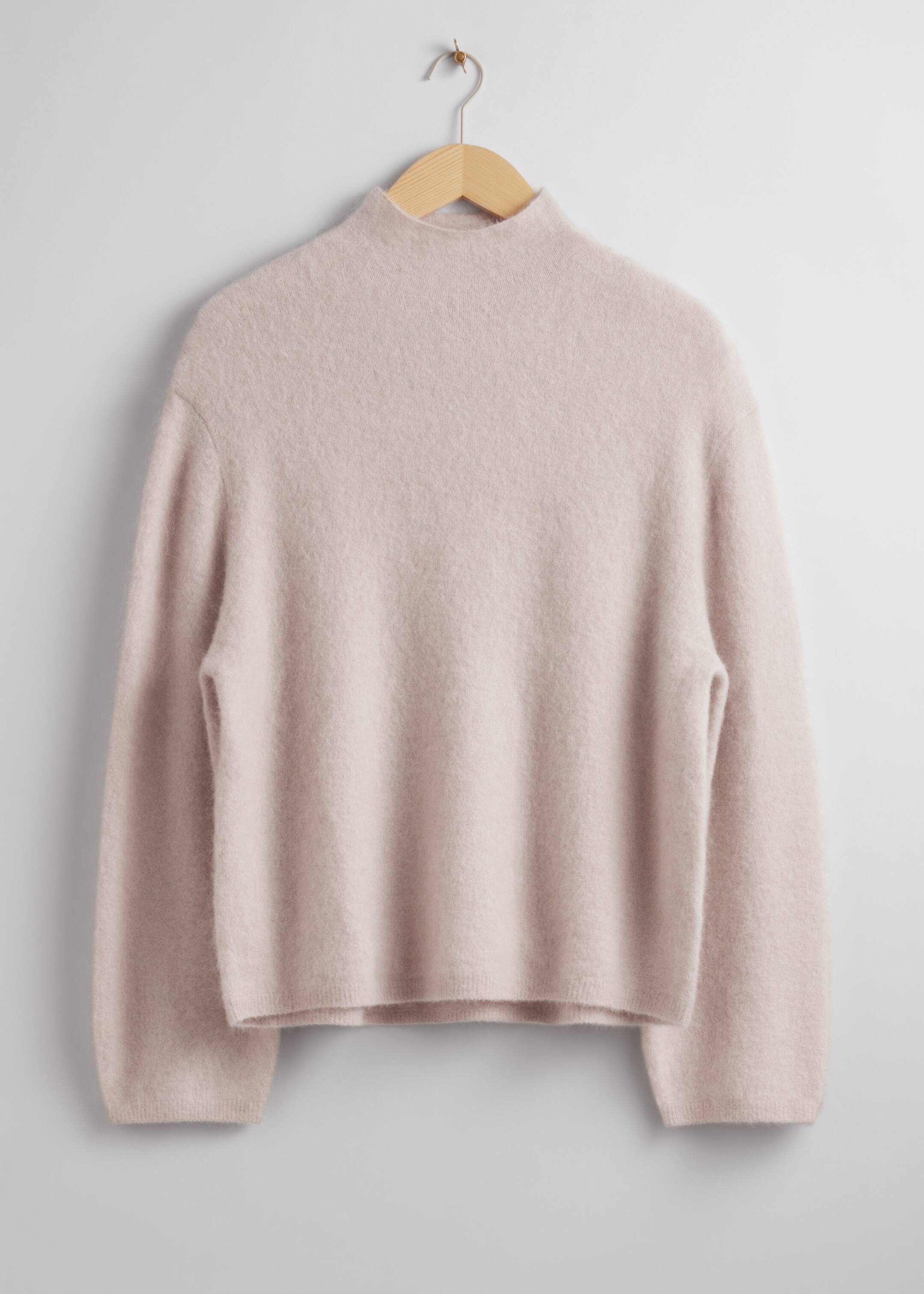 Größeres Bild anzeigen: Strickpullover mit Stehkragen - Beige - Ladies | H&M AT 1