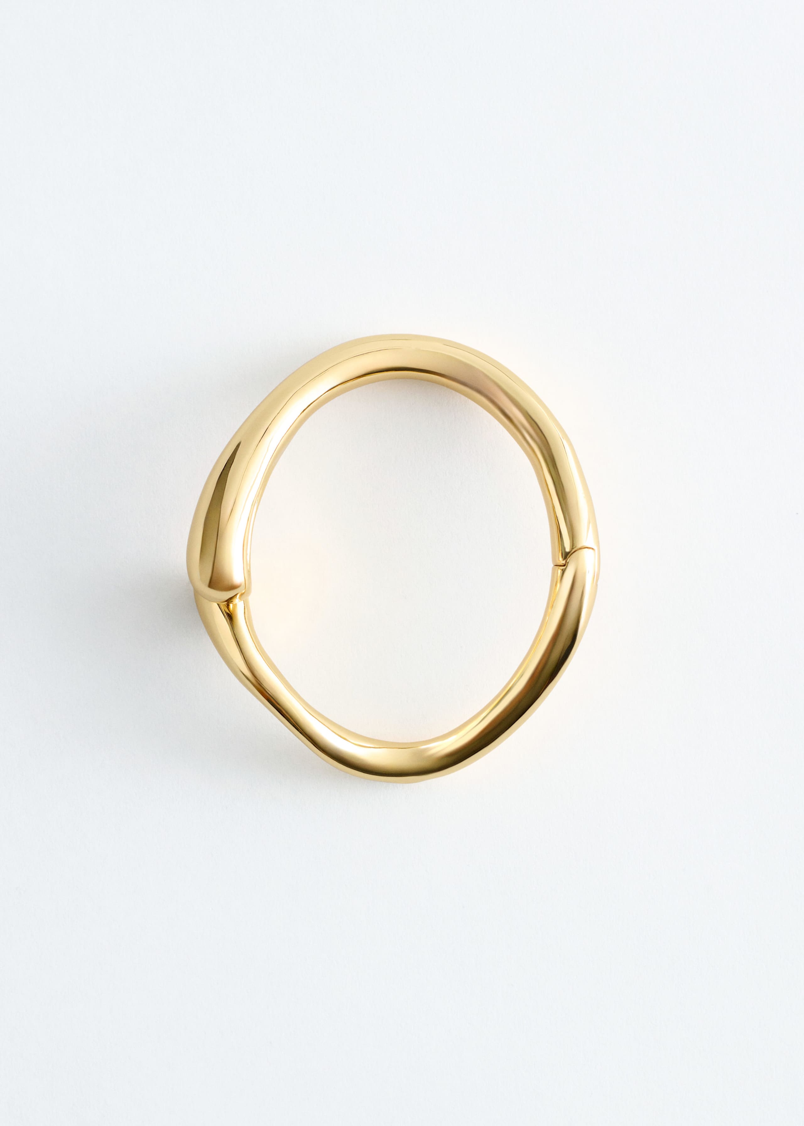 Bransoletka mankietowa w kształcie kropli – Srebrny – Martwa natura